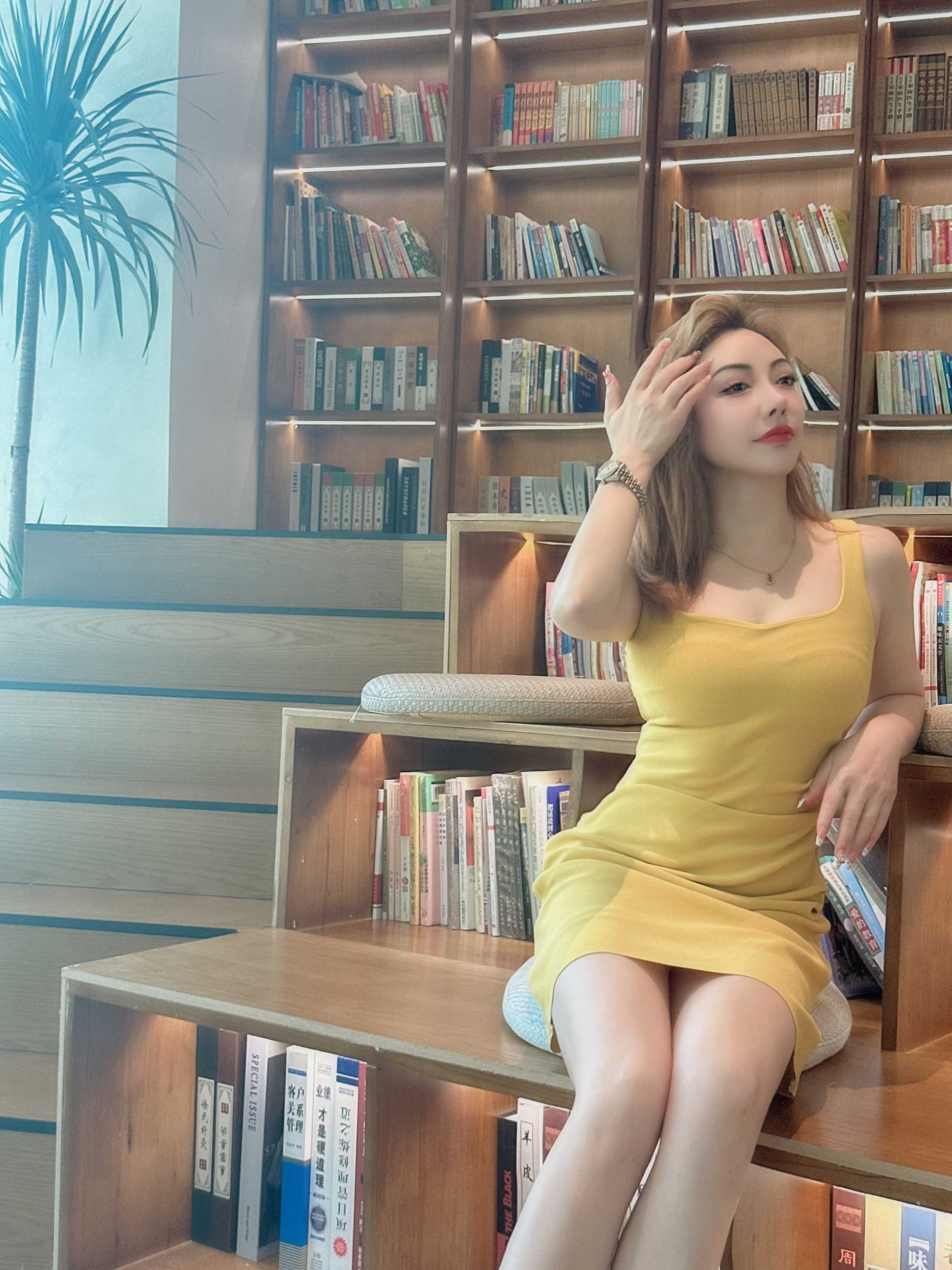 五华区气质优雅十三姨