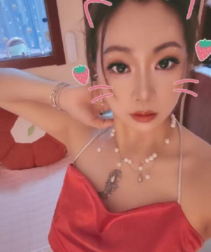 湖塘性感兼职辣妹