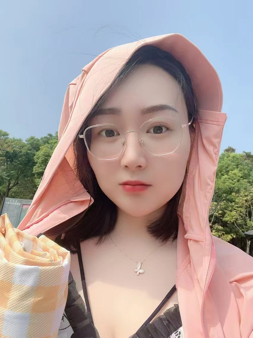 太仓丰满惹火眼镜小姐姐丫丫