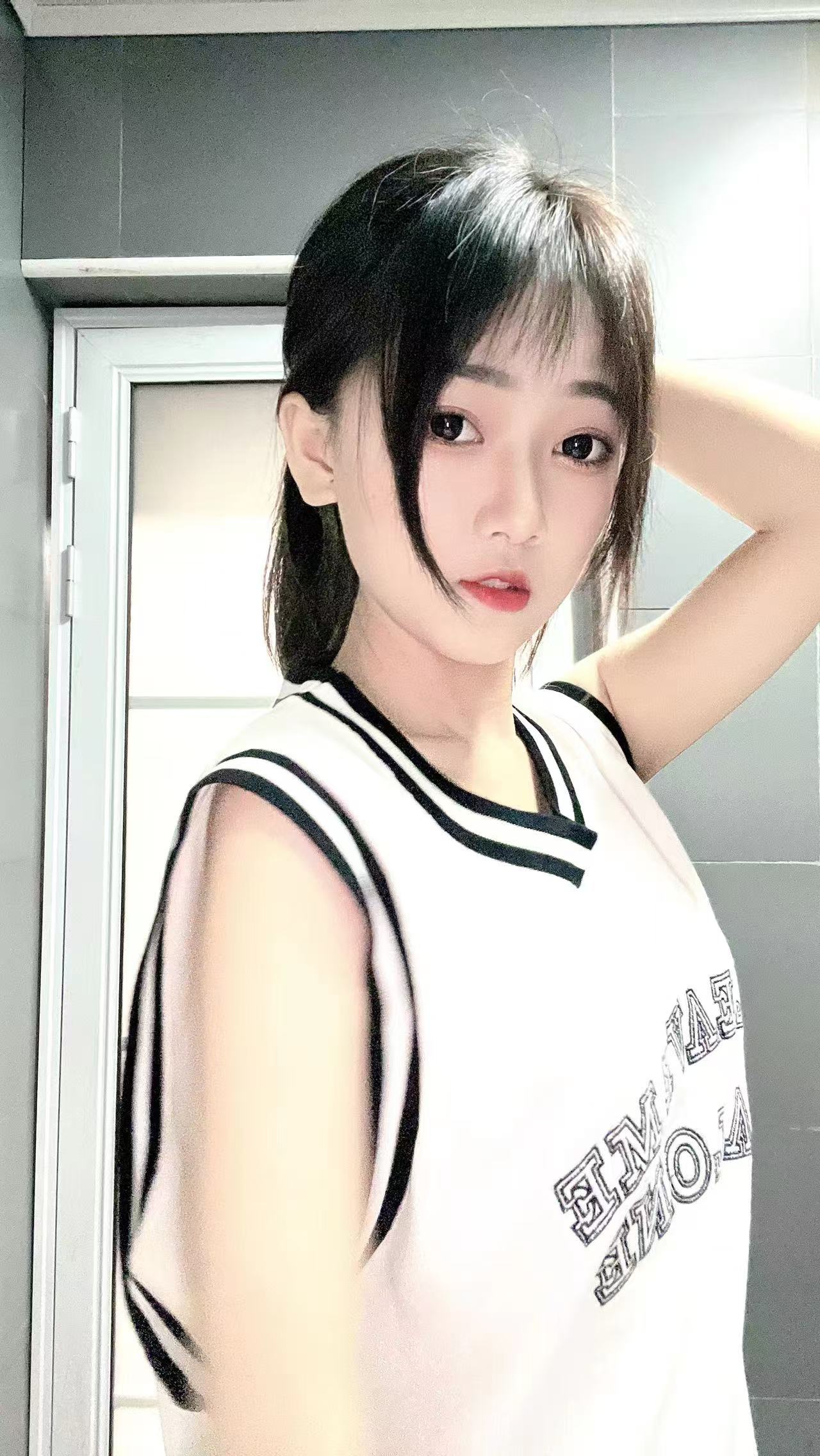 已验证苗条美人姐姐