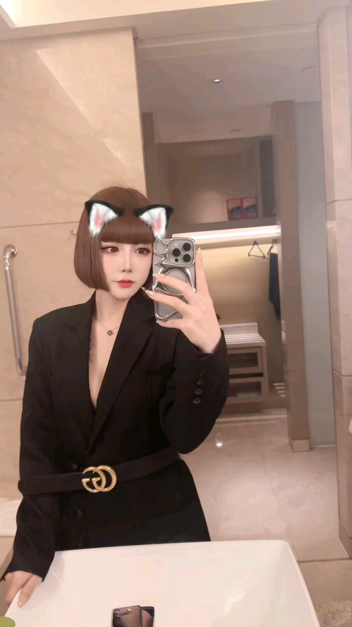 短发萌妹 大个漂亮白 技术流