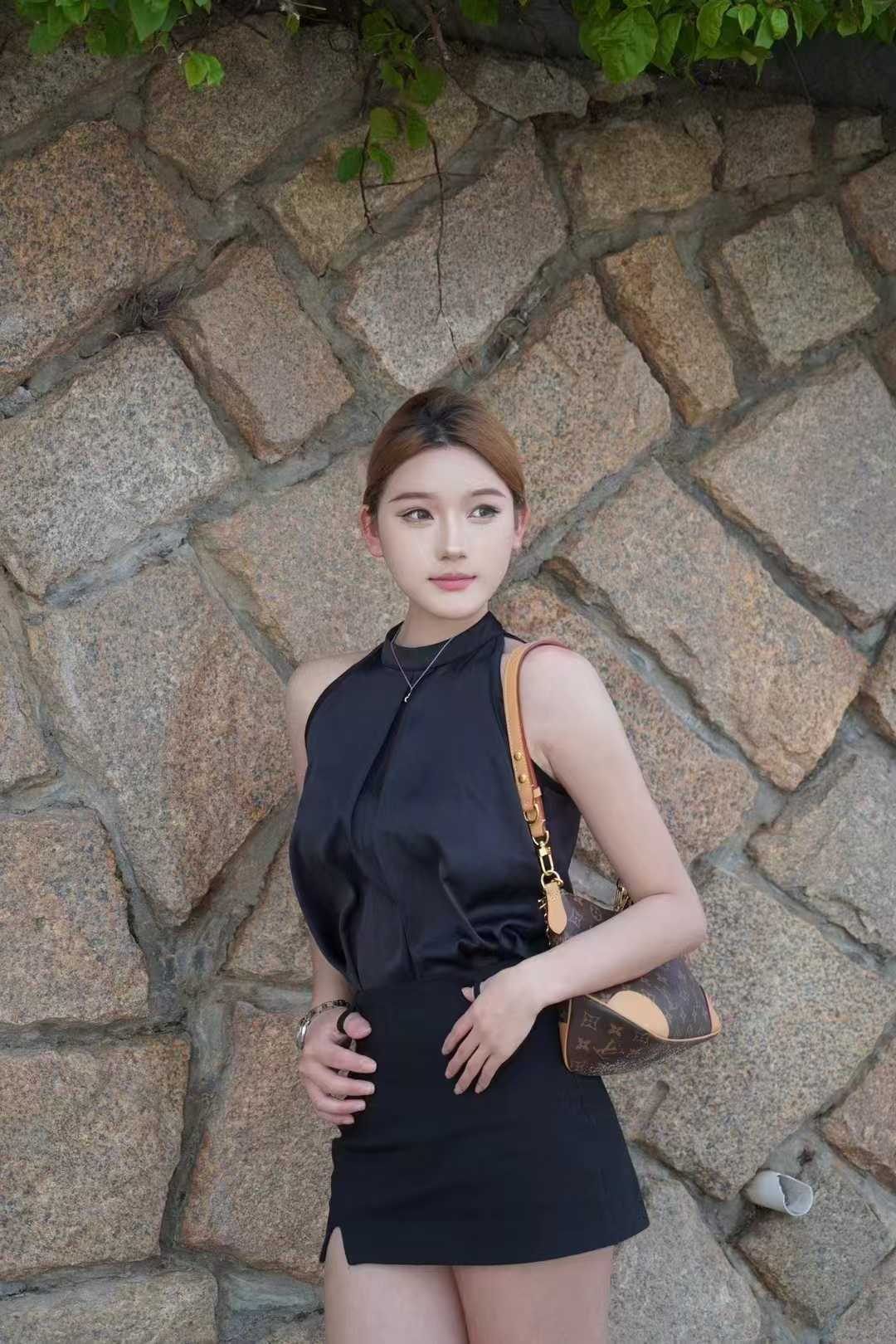 广州市区均可外卖的小美女