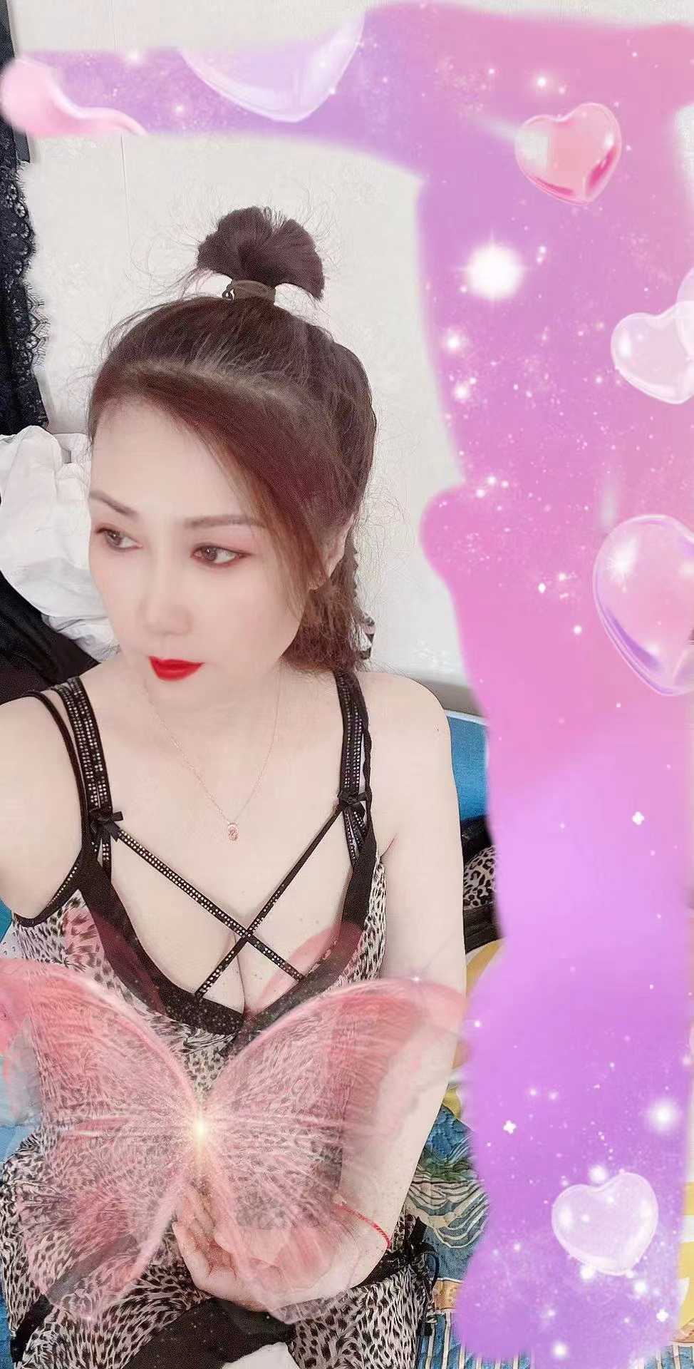 鼓楼主打熟女双飞