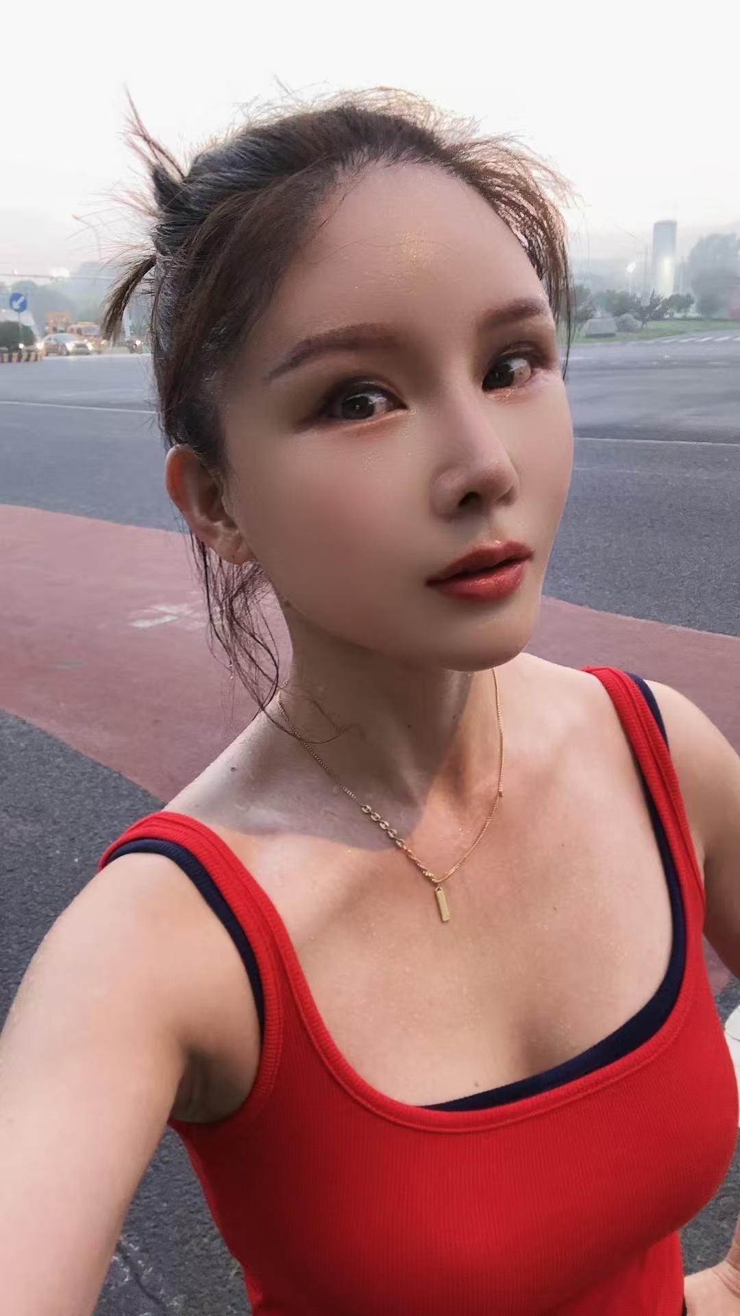 秦淮区中项小姨子