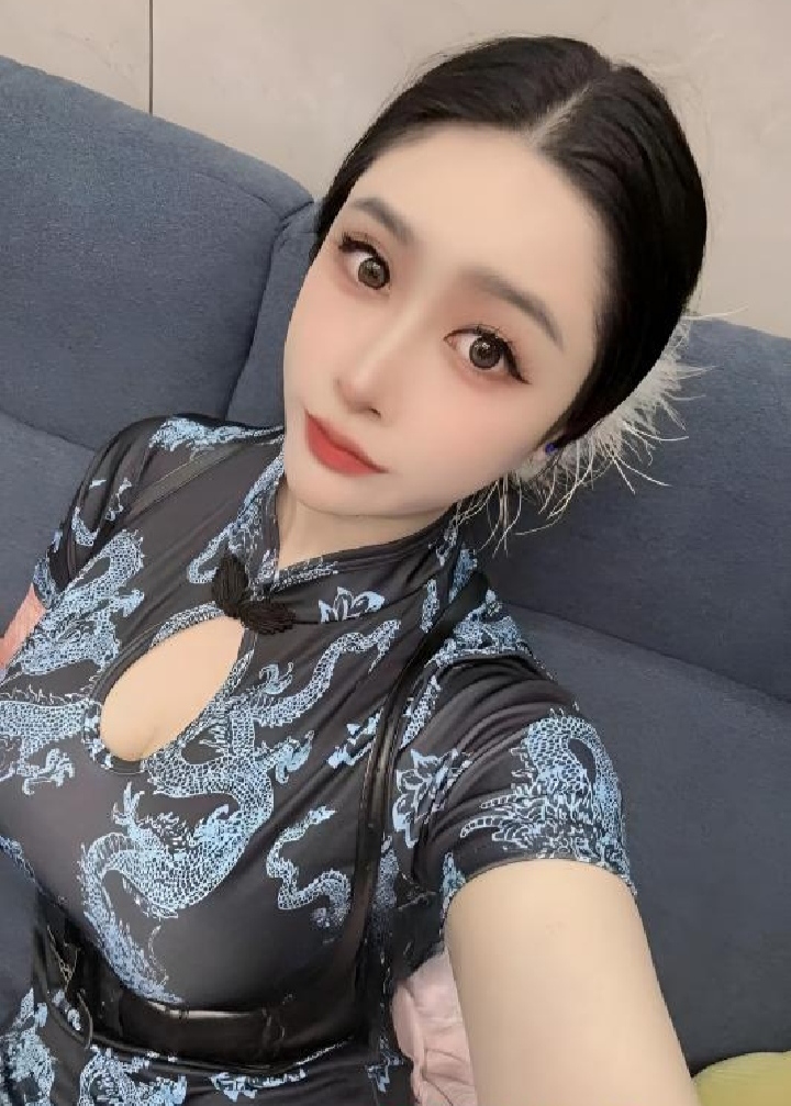 武昌性感大长腿嫩妹