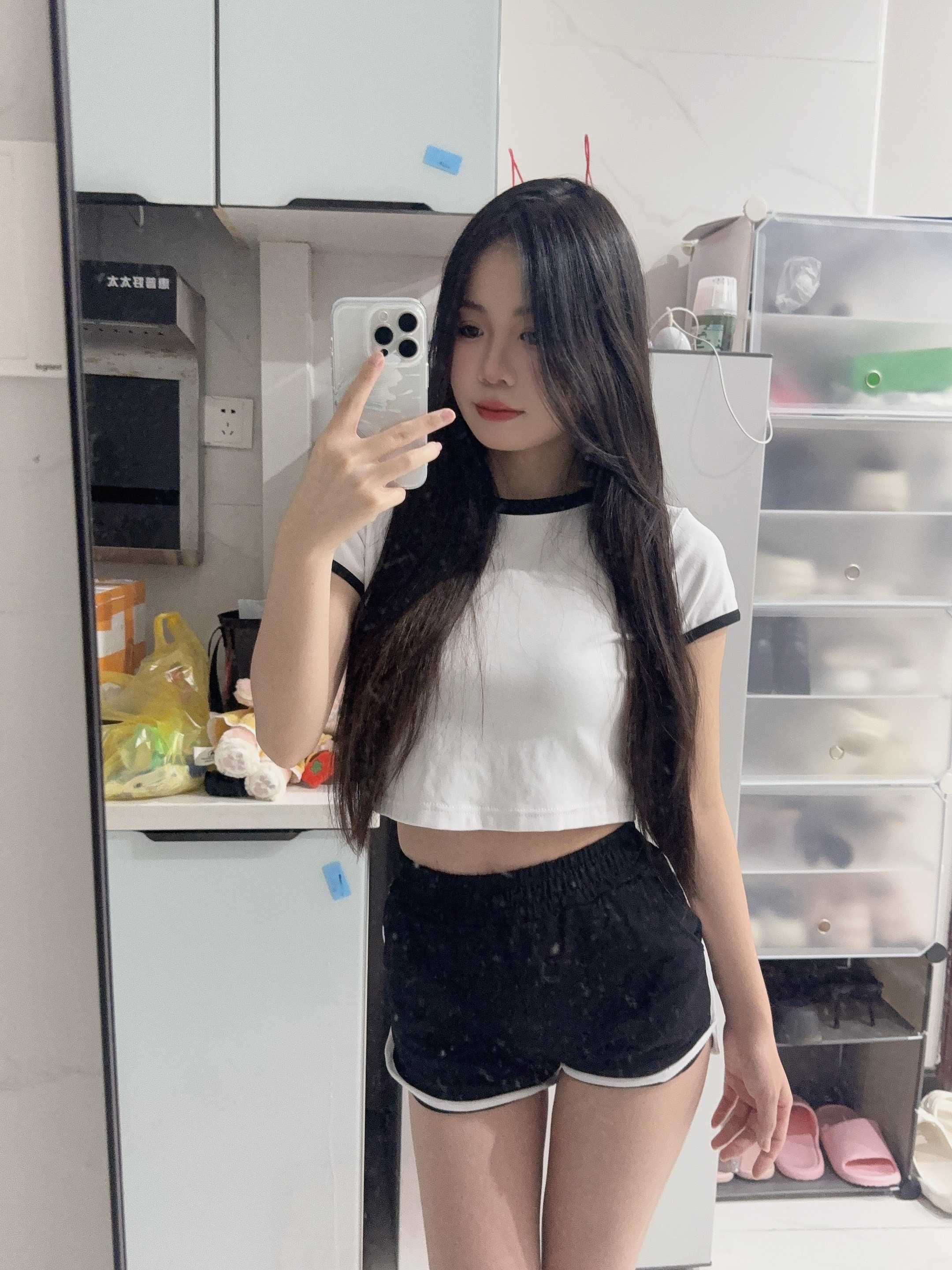 七宝甜美粉嫩辣妹婷婷