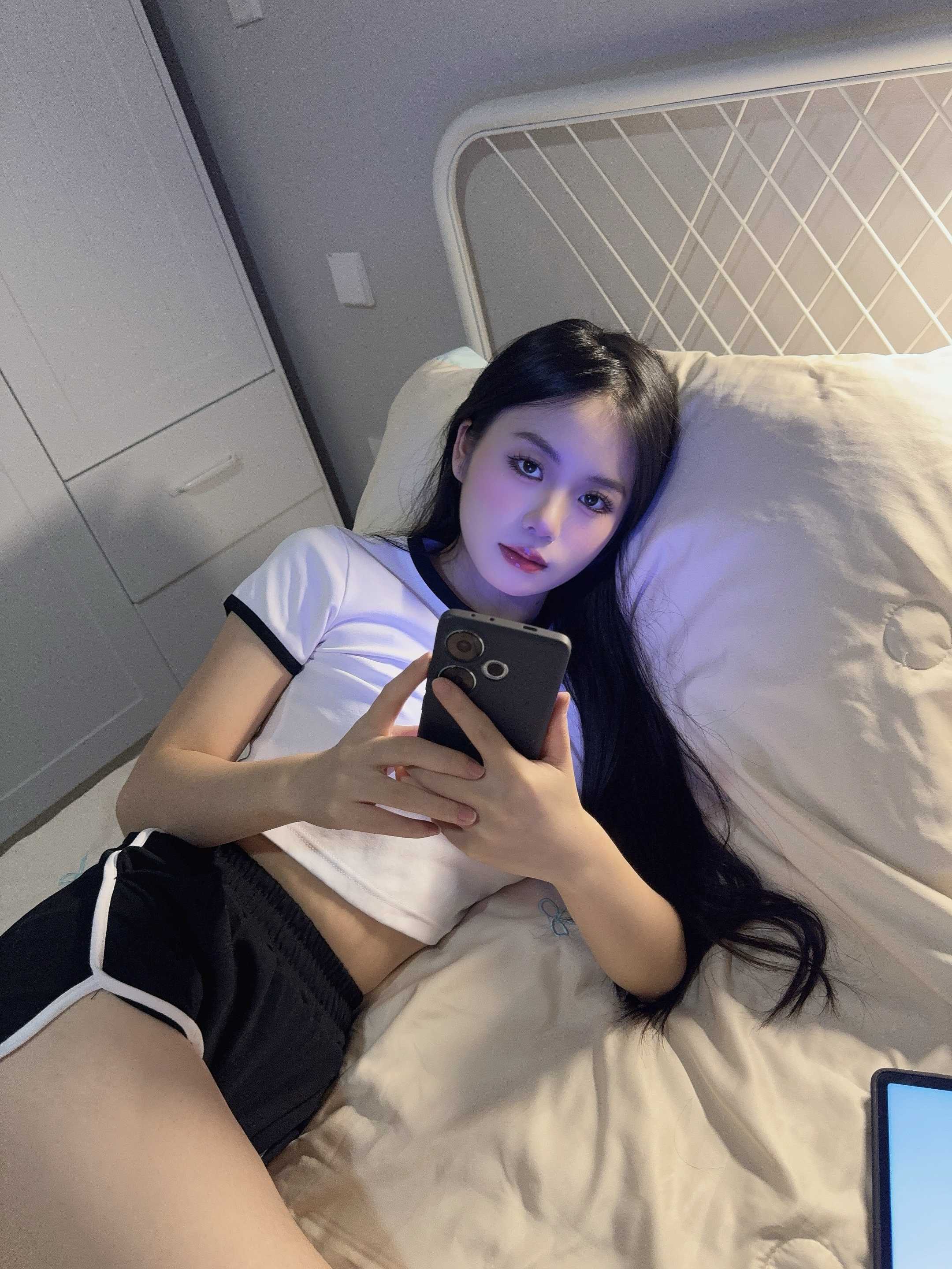 七宝甜美粉嫩辣妹婷婷