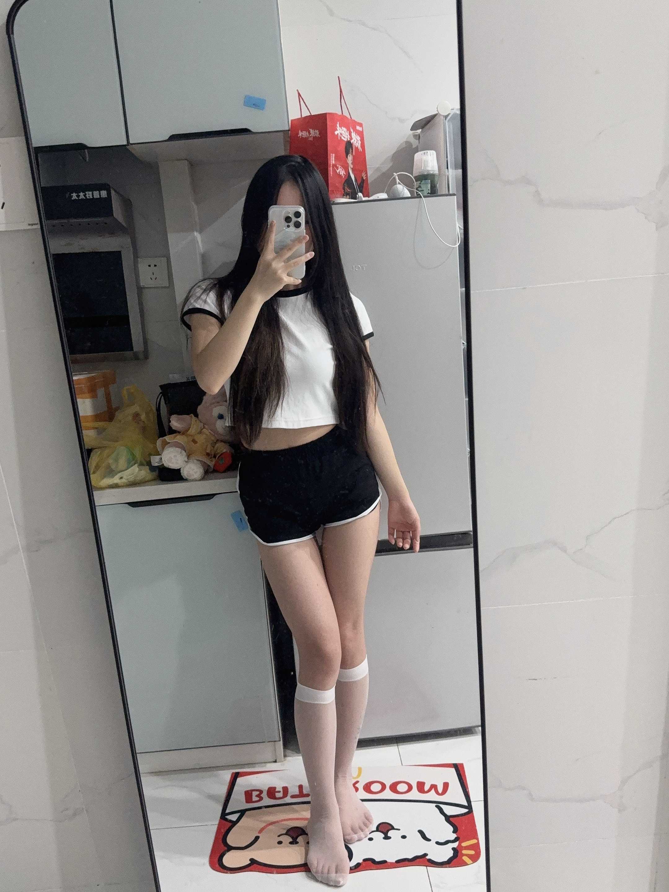 七宝甜美粉嫩辣妹婷婷