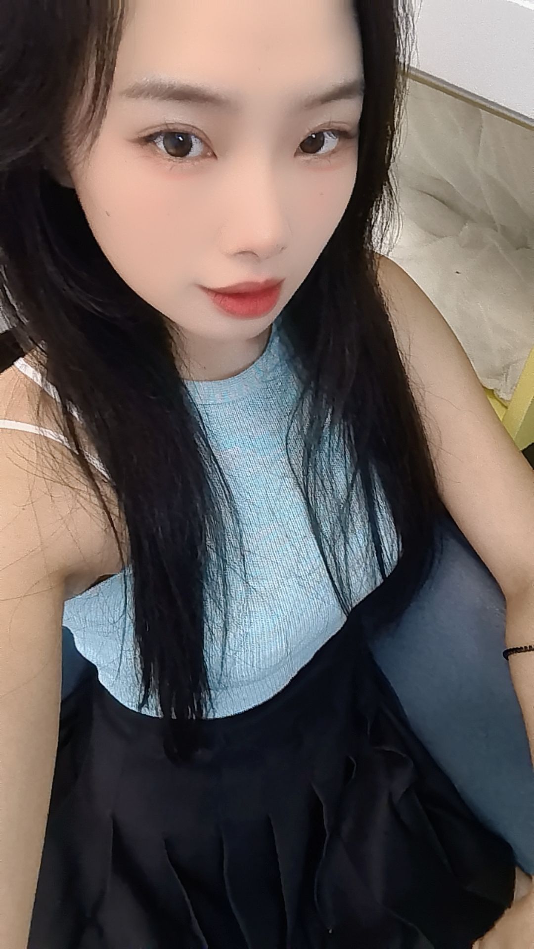 梅花园茉莉，新人很紧