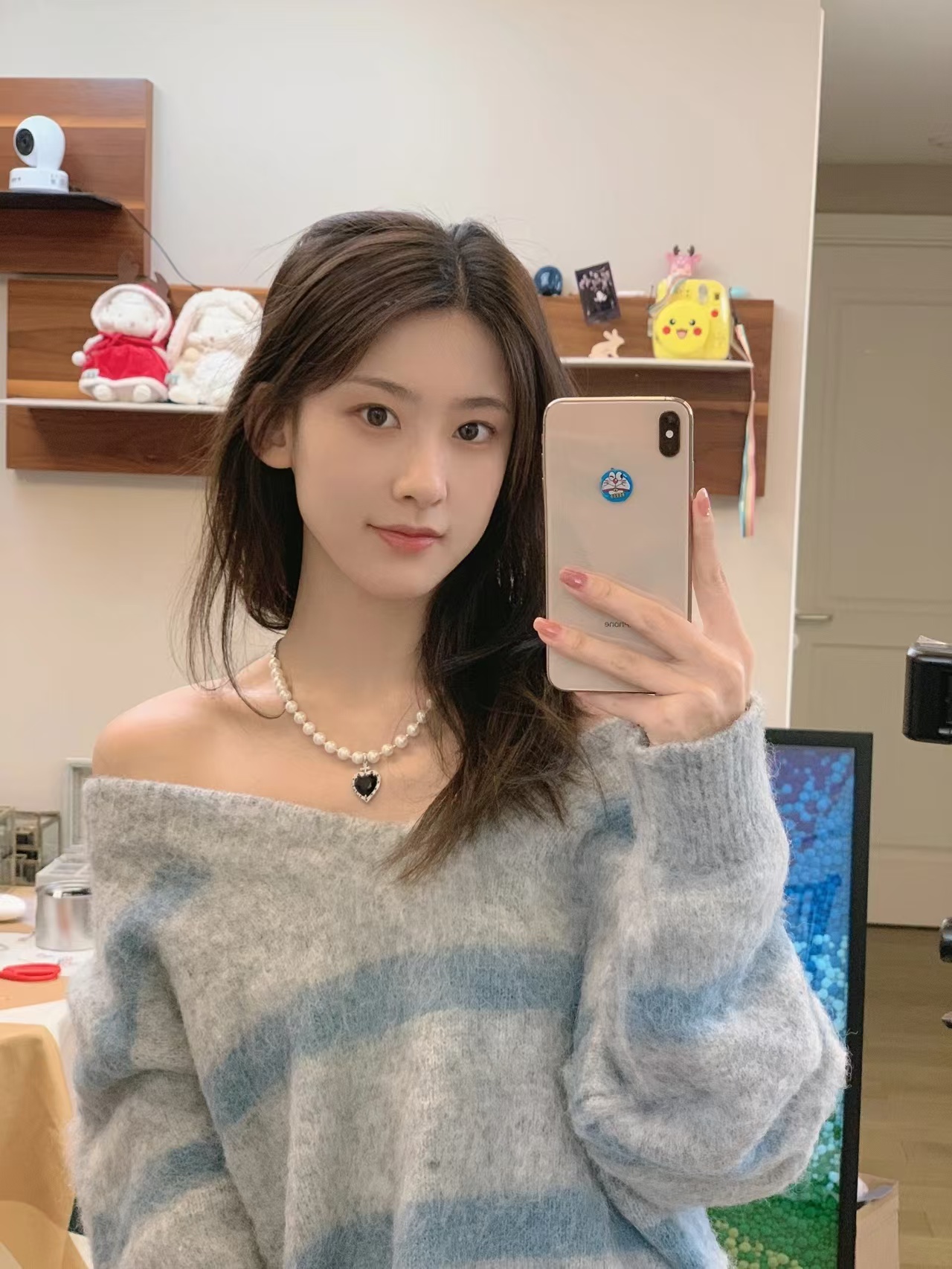 标准的玉女，氛围很好，暖暖的