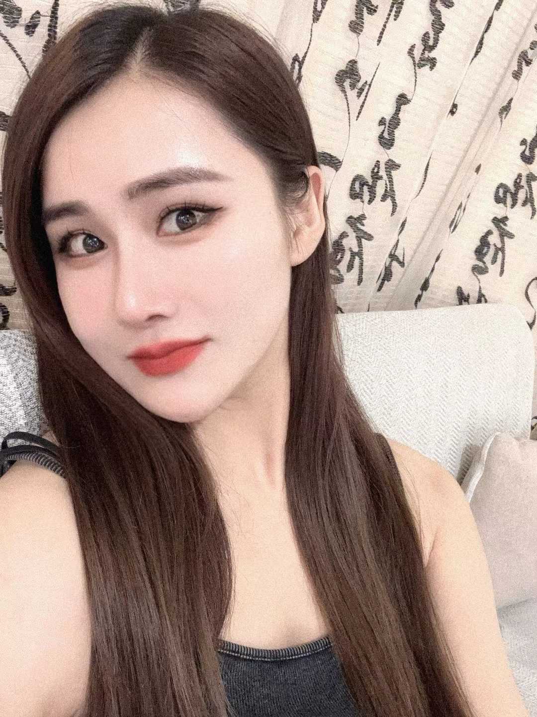 99年的小姐姐，kh挺好