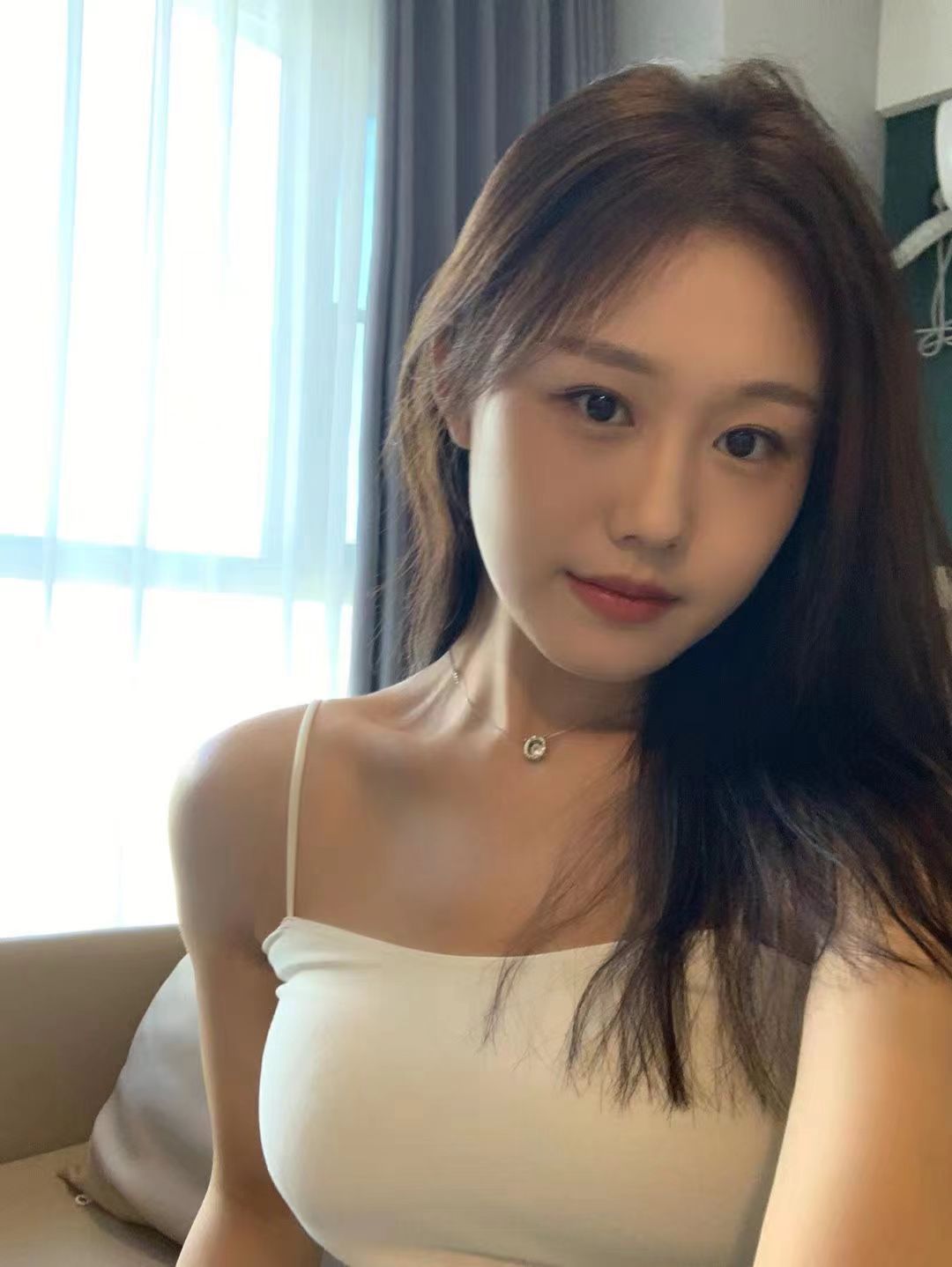 小店区迷人甜妹西西