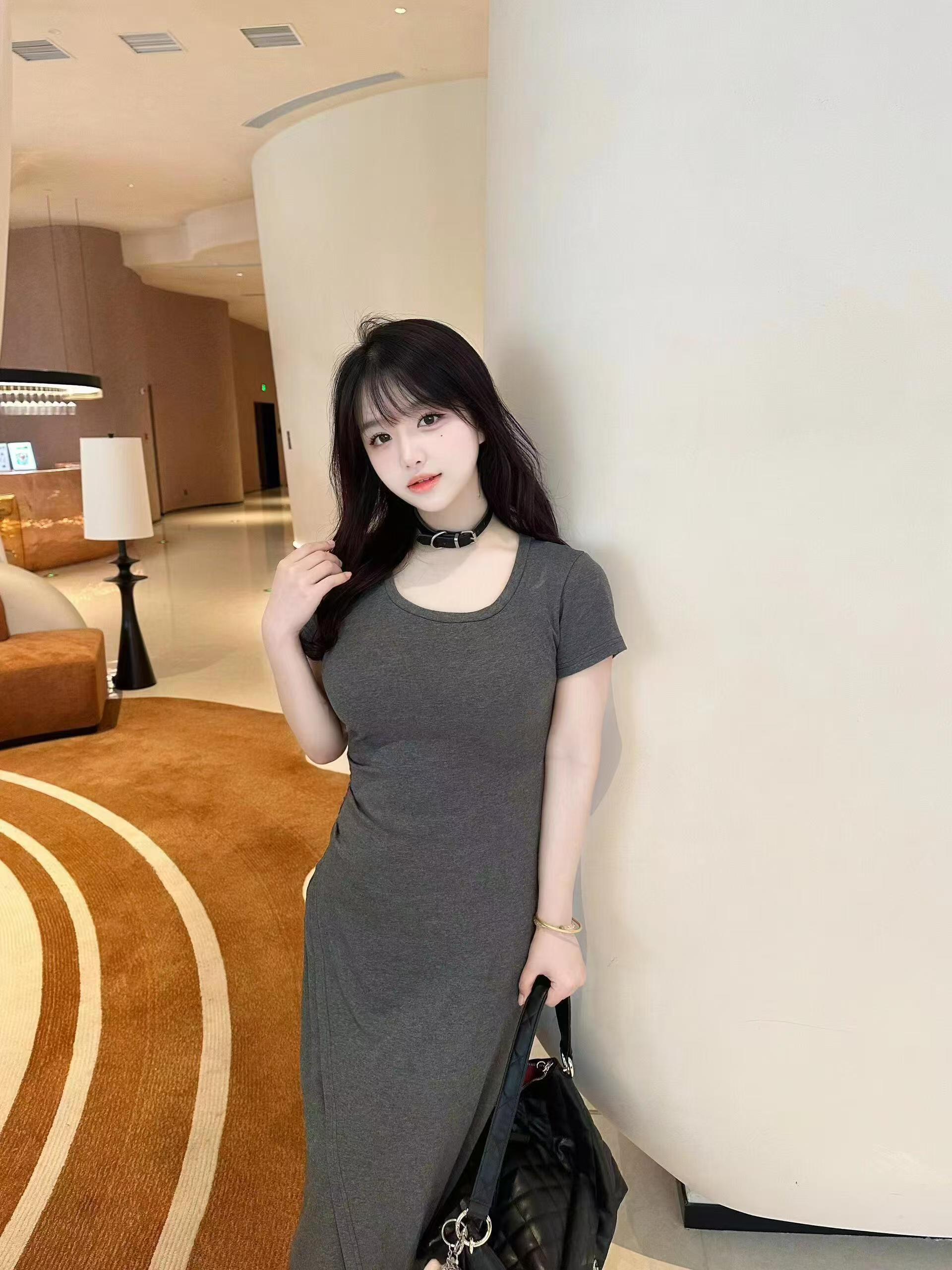 金凤区白嫩午夜美少女