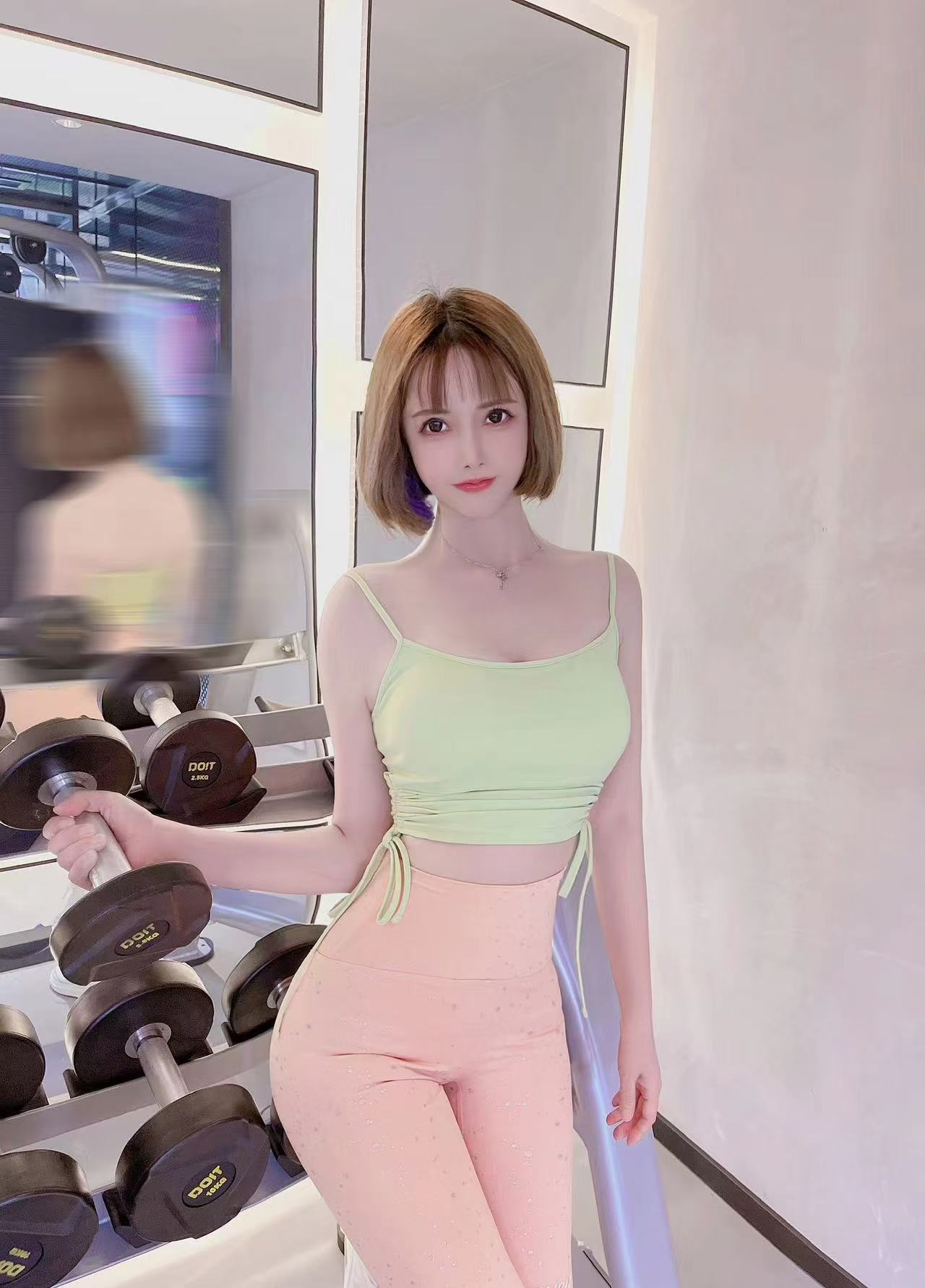 清纯短发欲女苏米