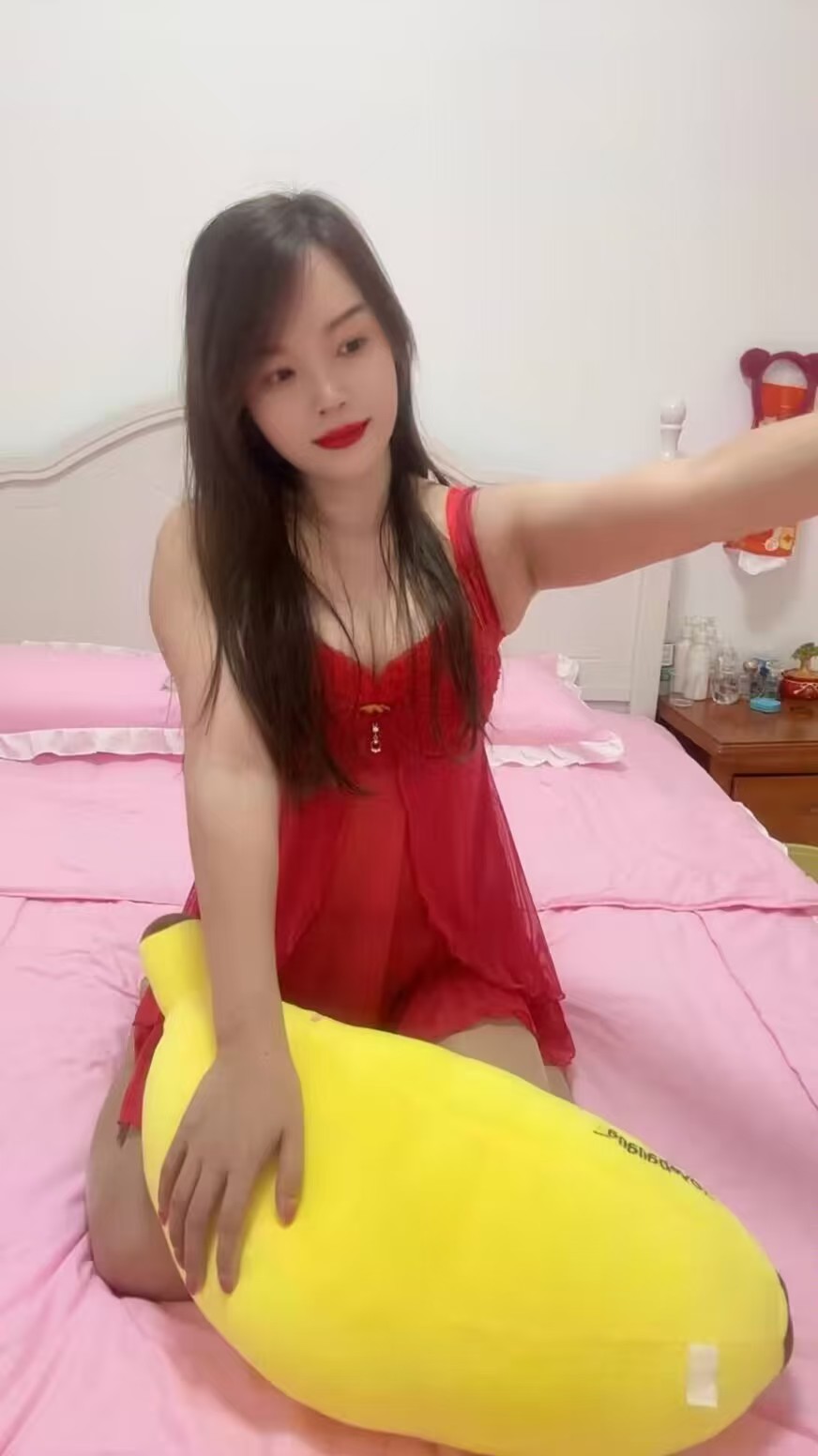 洪山情趣辣妹长腿甜甜