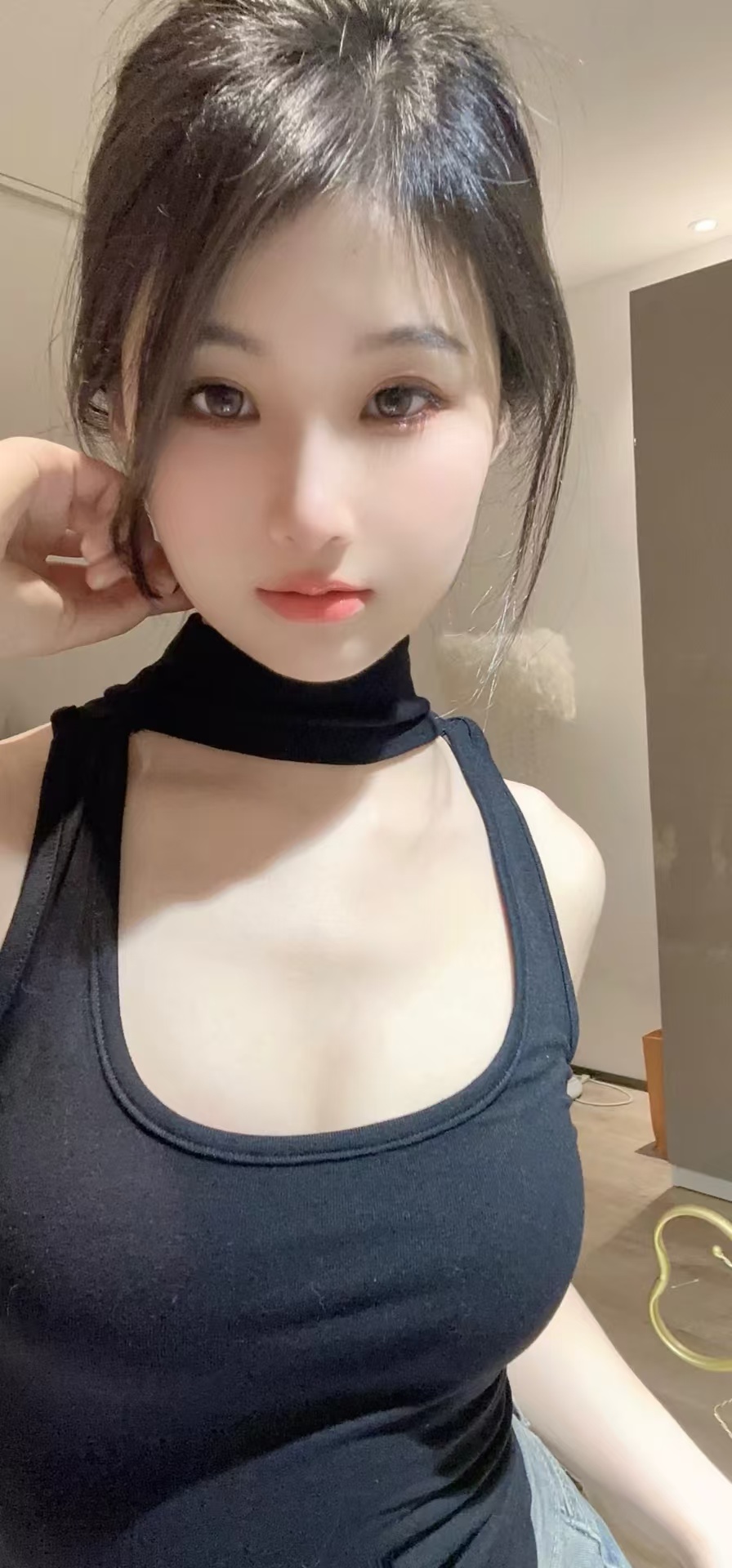 分享一让人很有欲望的嫩妹