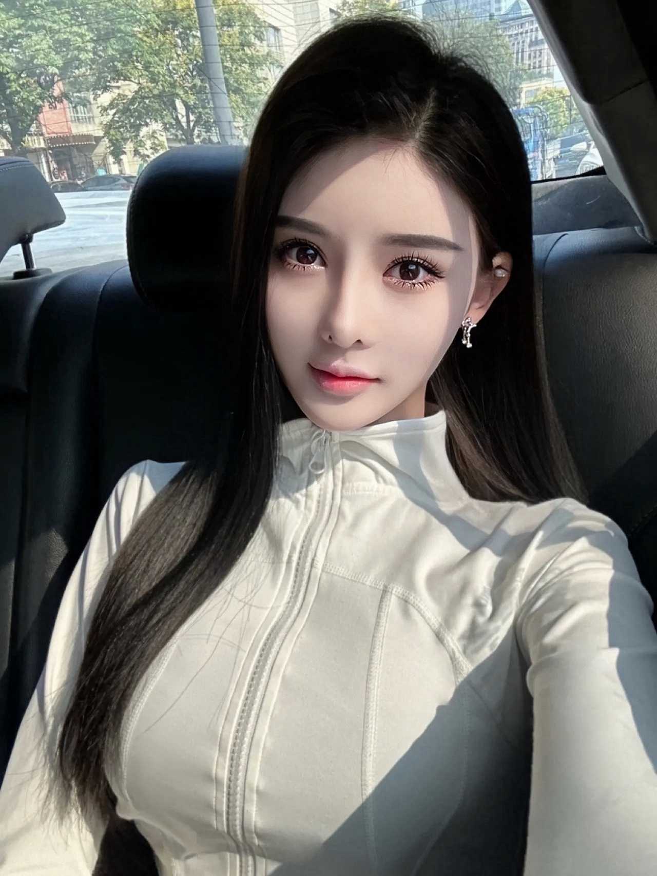 未央区极品美女，很有格调。