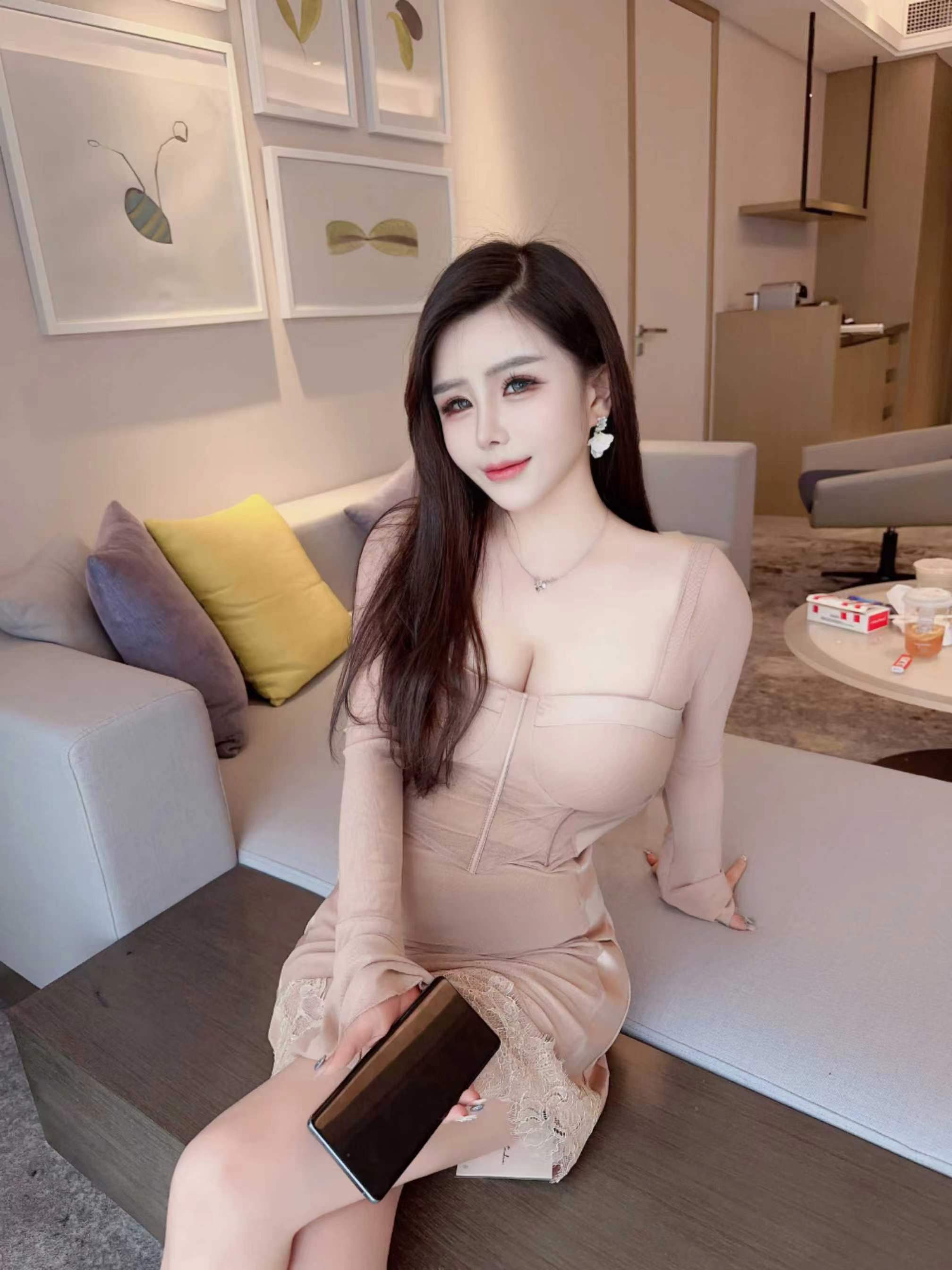 青浦区极品身材尤物煽情