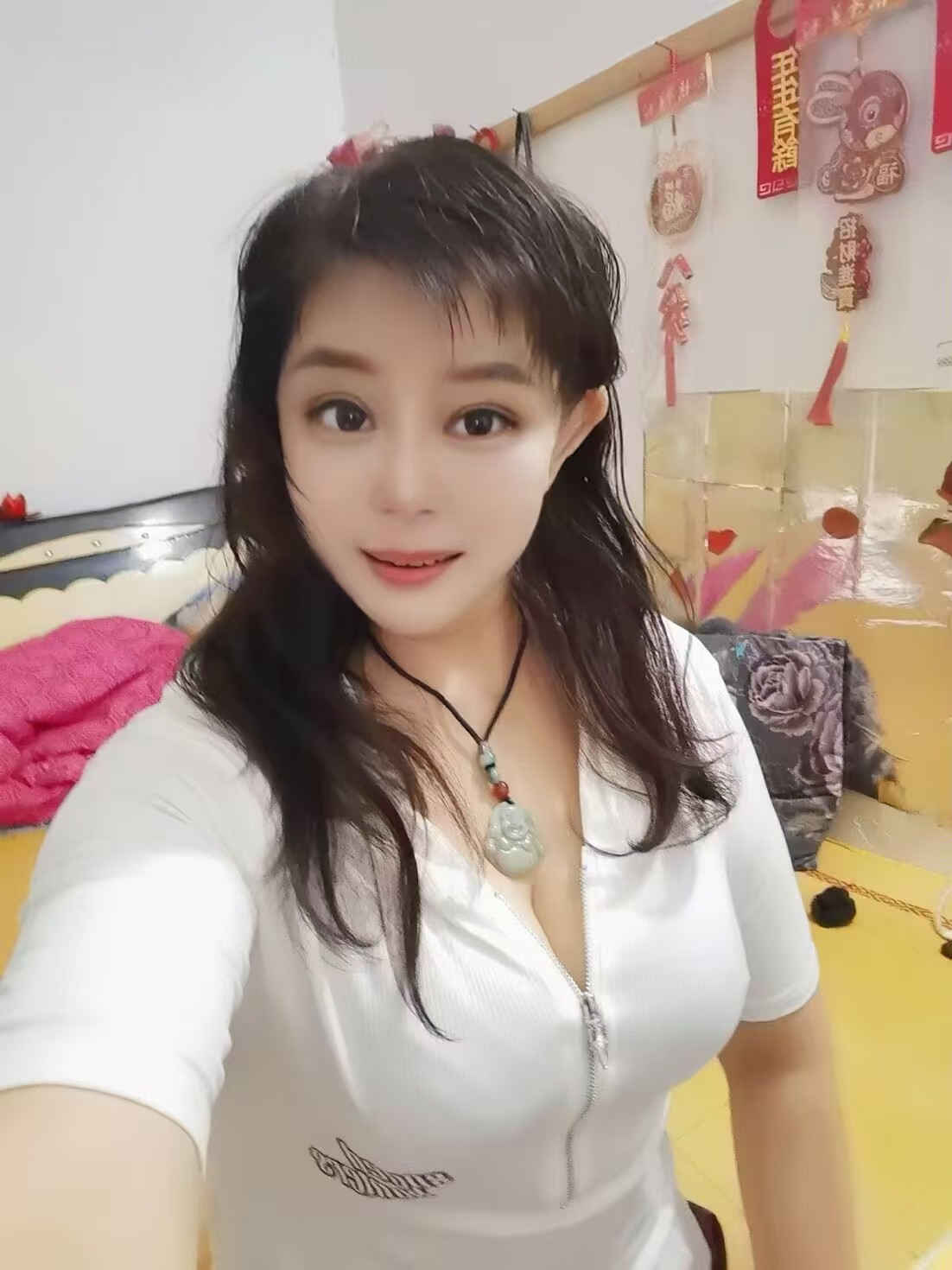 龙湖区丰满妩媚少妇花开