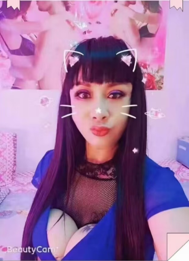 热辣丰满异域风情混血儿