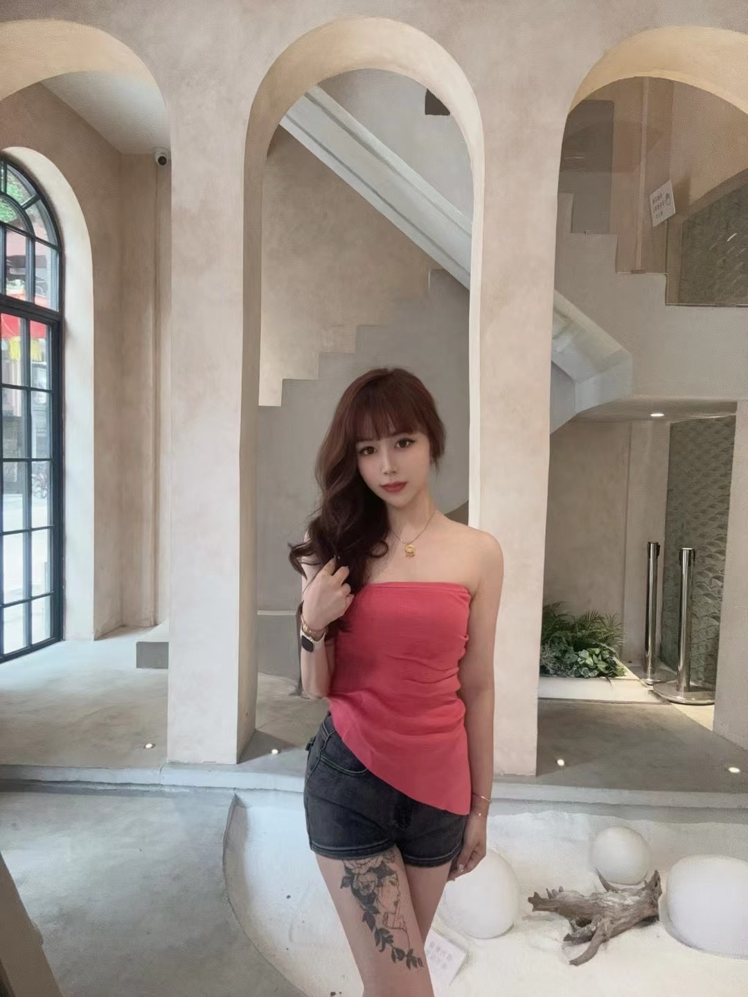 昆山市身材仪态都很正点的妹妹