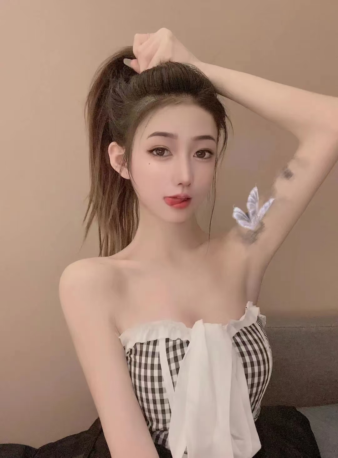 天河区大长腿糯糯的妖艳小御姐