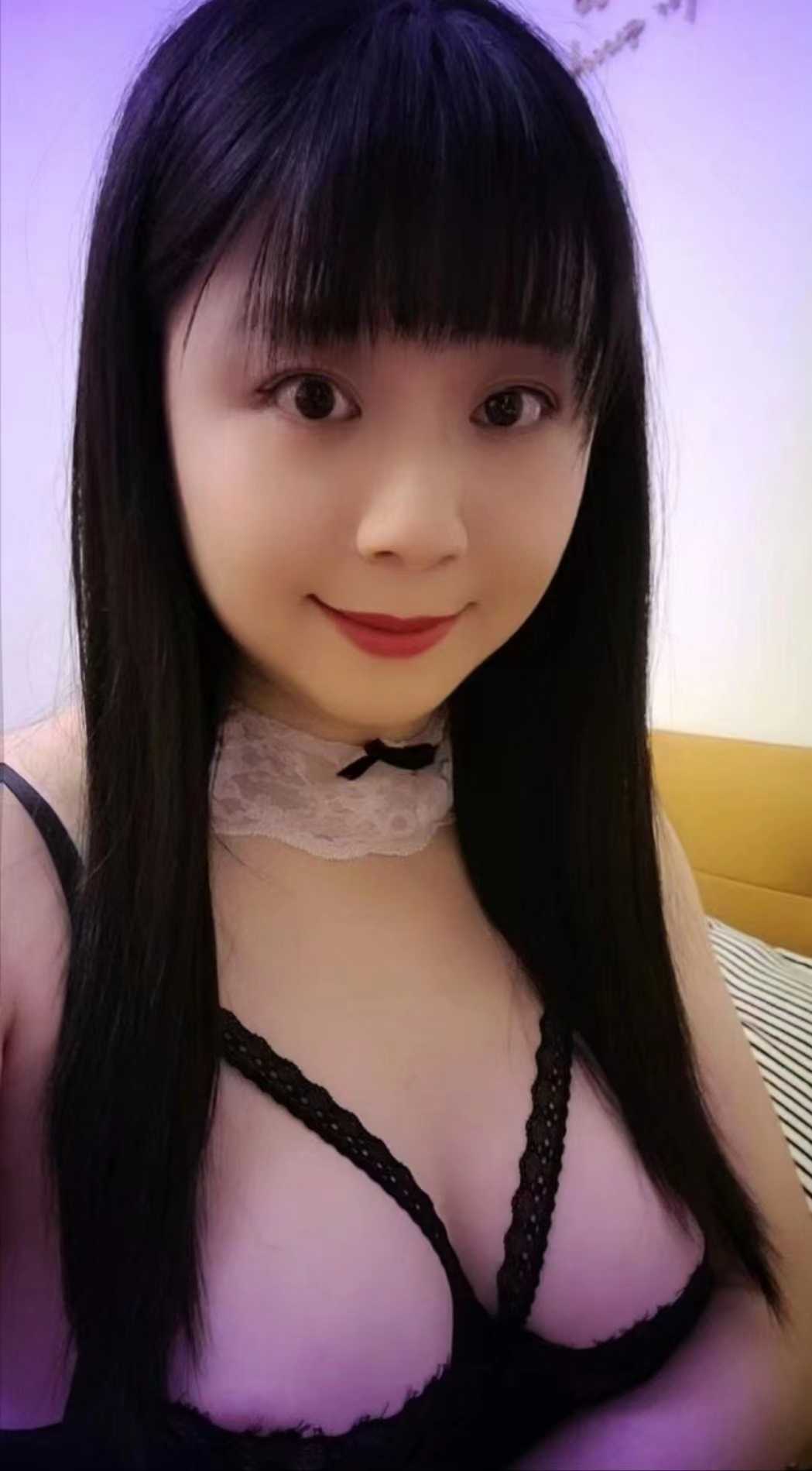 南站丰润小少妇樱花
