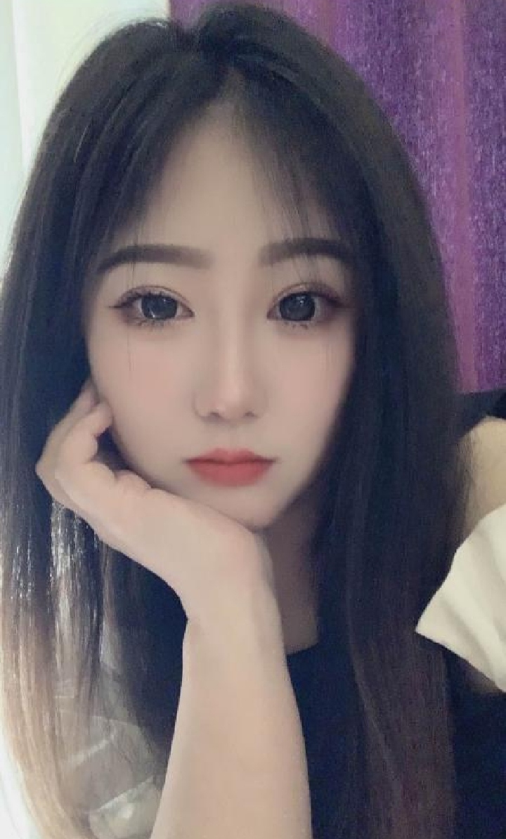 河东白嫩大屁股辣妹