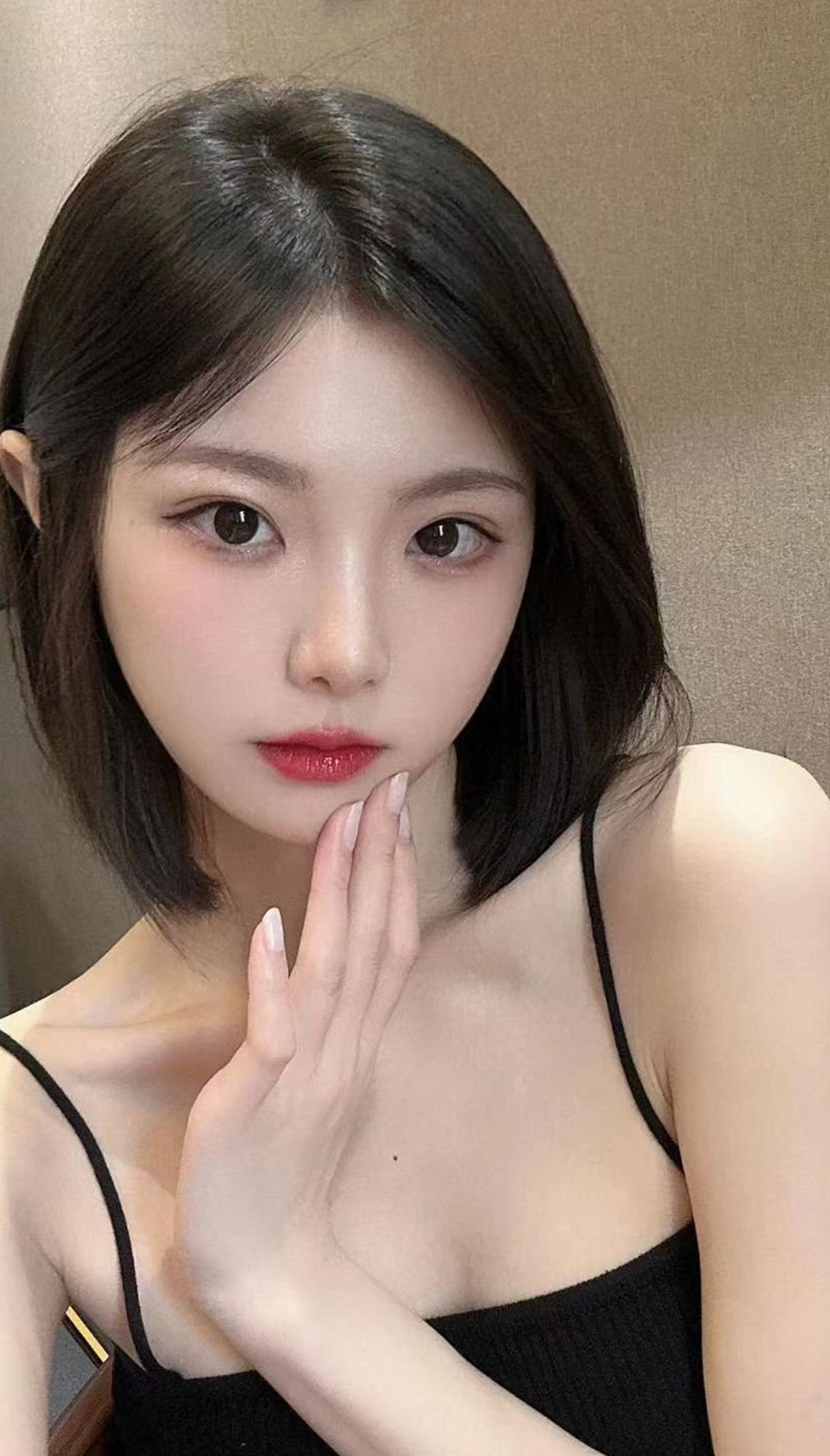 天河区岗顶丰满御姐女