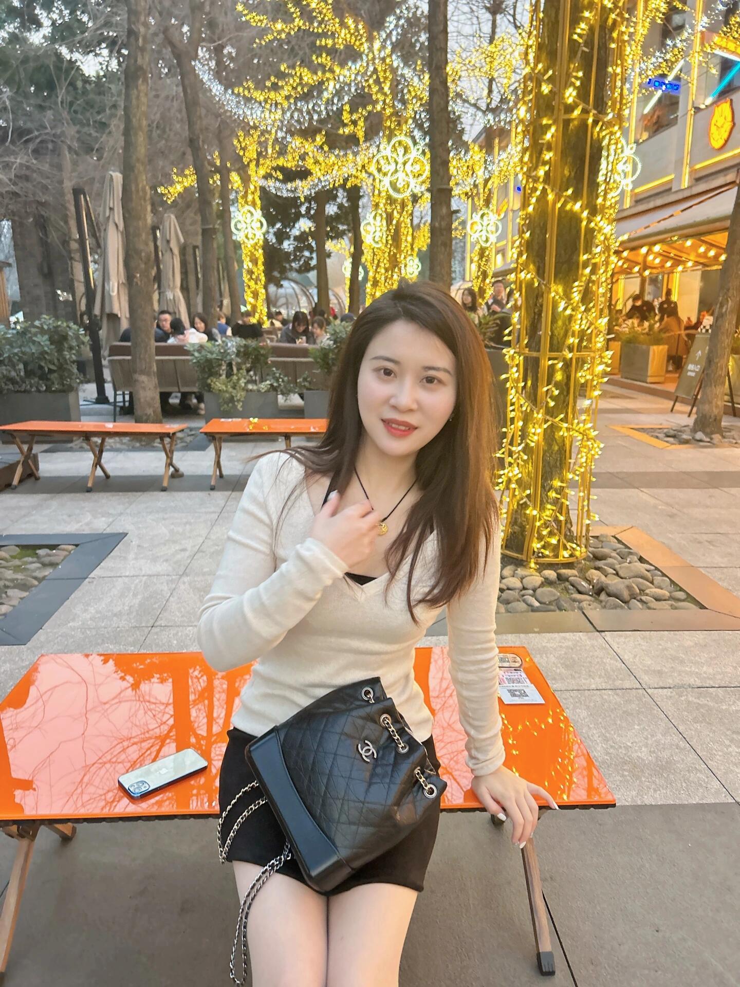 清秀区兼职小姐姐