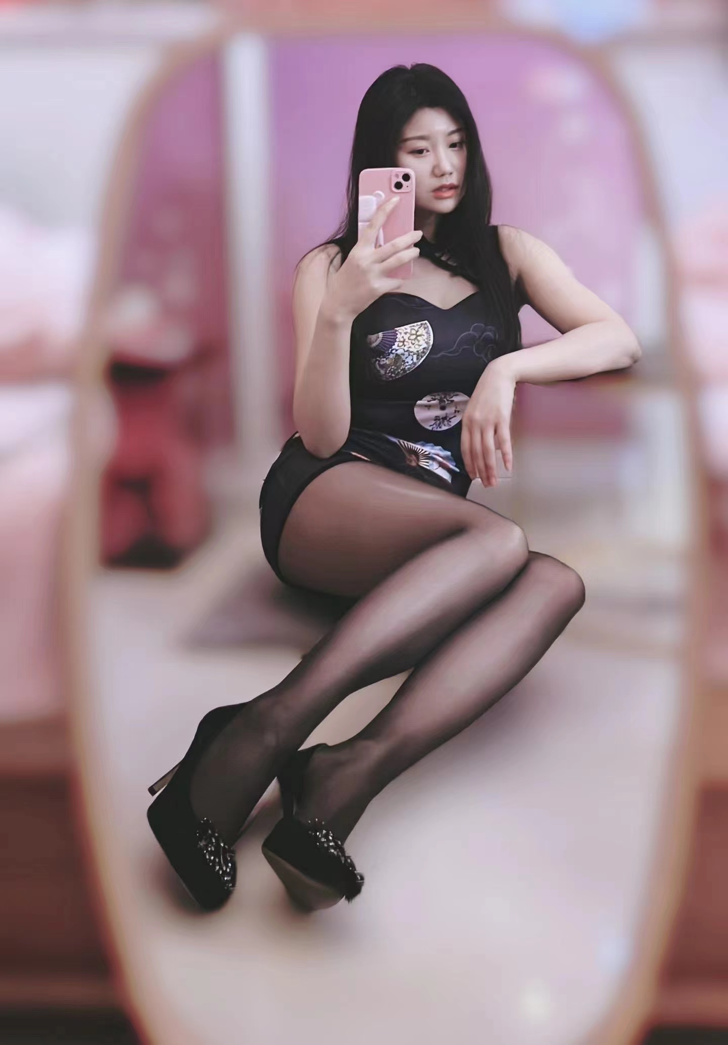 大营盘丰乳肥臀辣妹玲玲