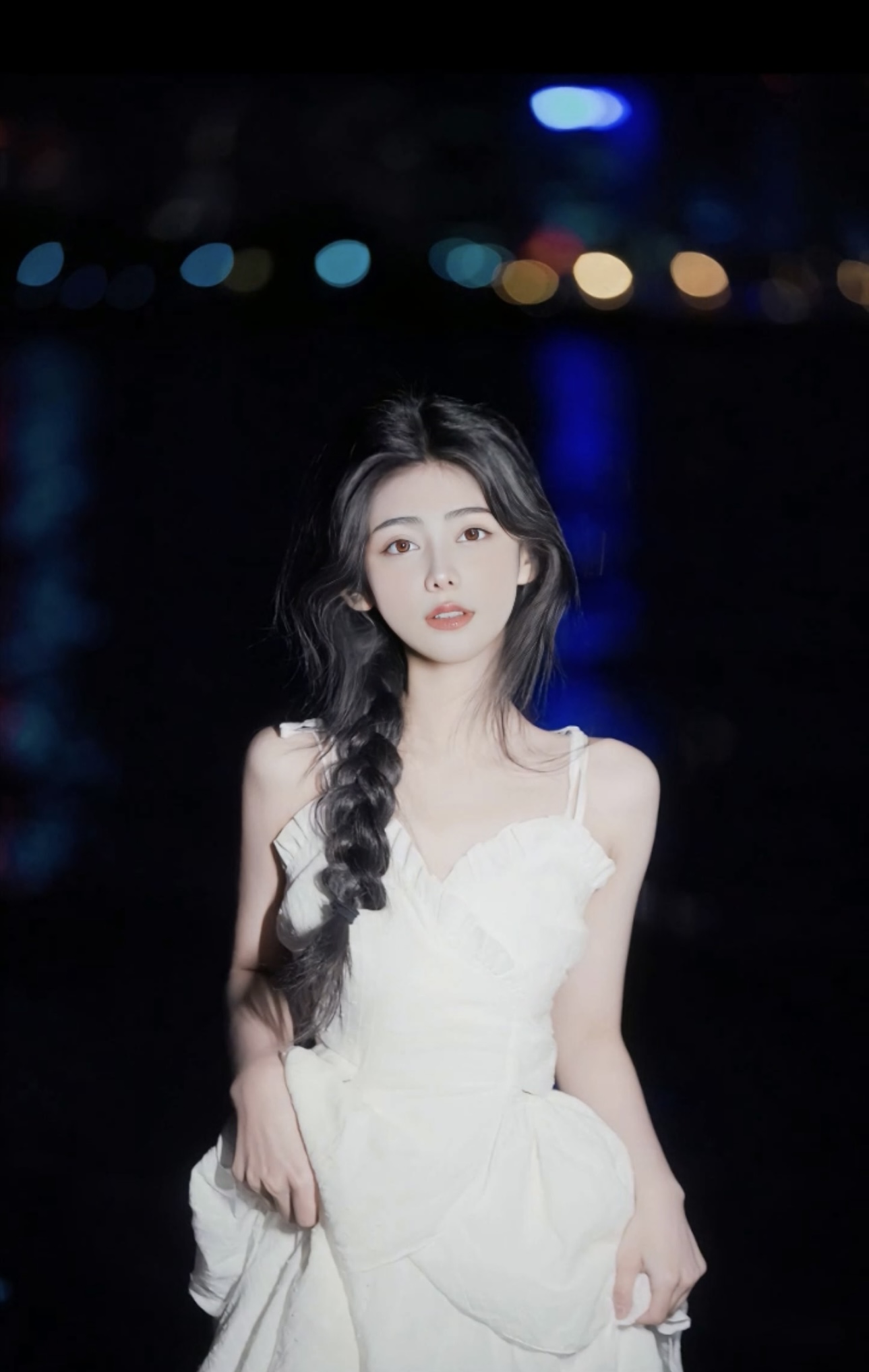 02年兼职，无纹身