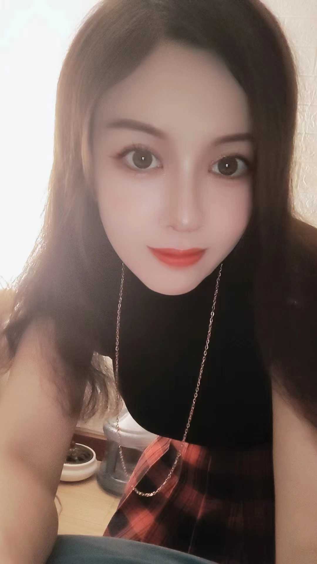 番禺大奶辣妹抓龙筋