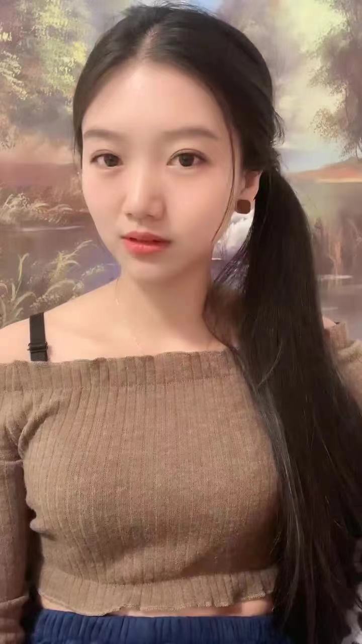 西湖区白嫩甜妹可可