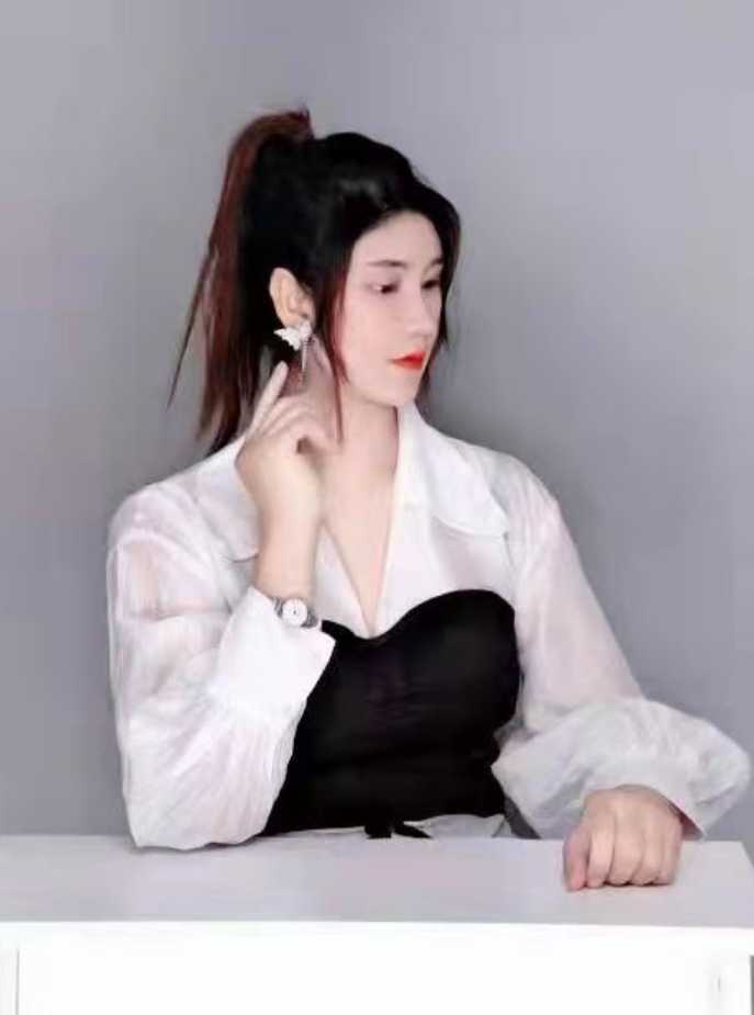 屁股翘，小sao货