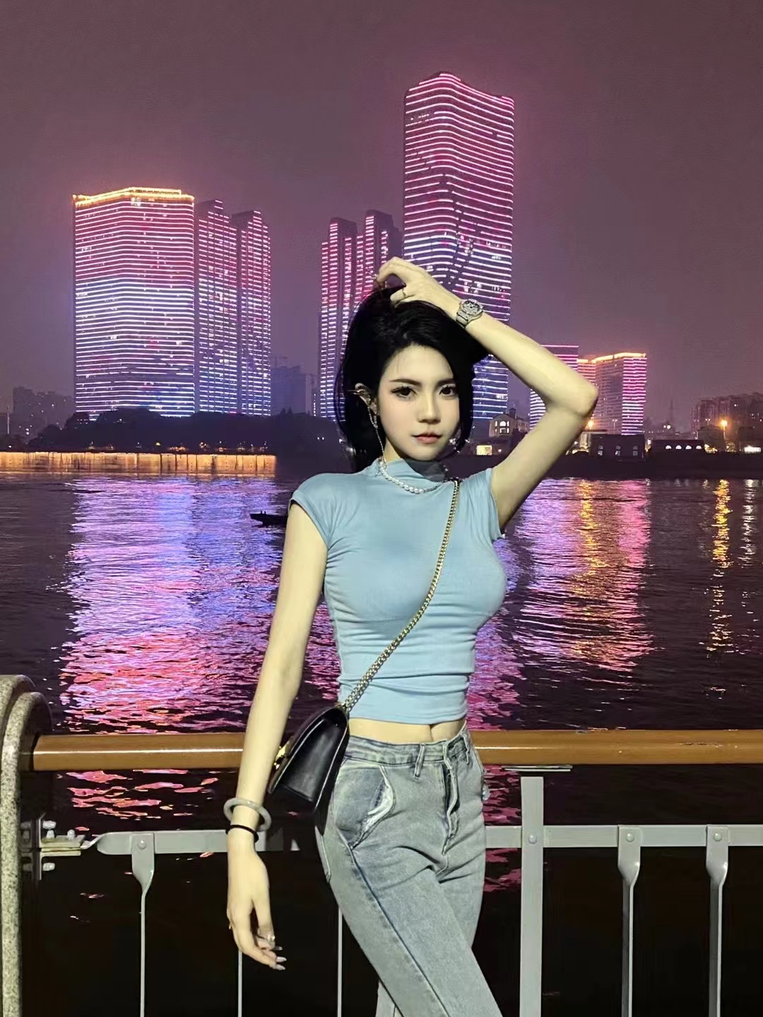 成都市区均可上门的美女姐姐