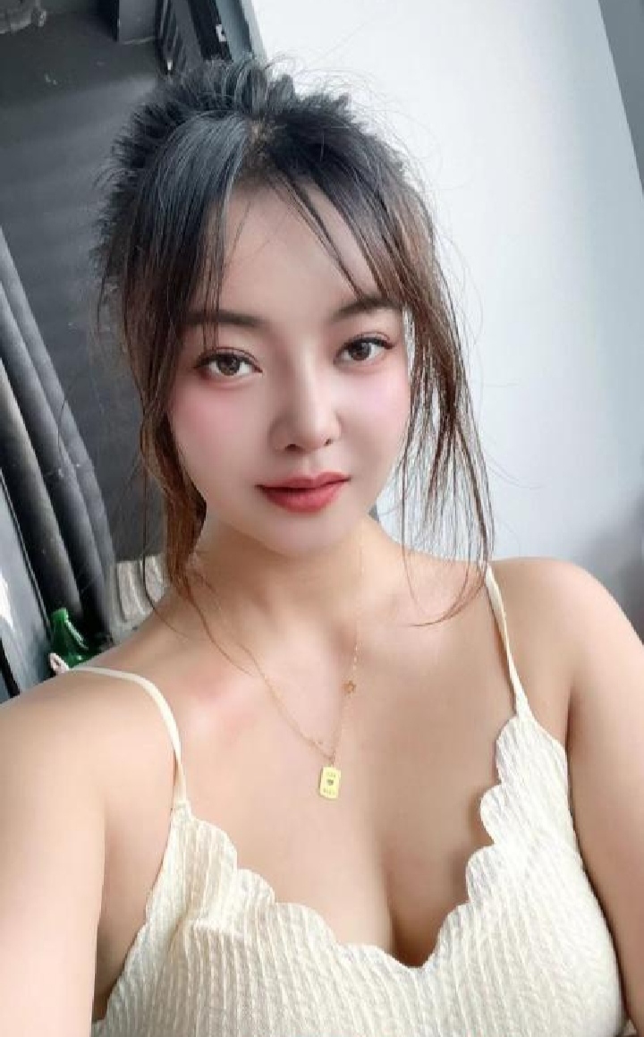 滨江丰润服务系小姐姐