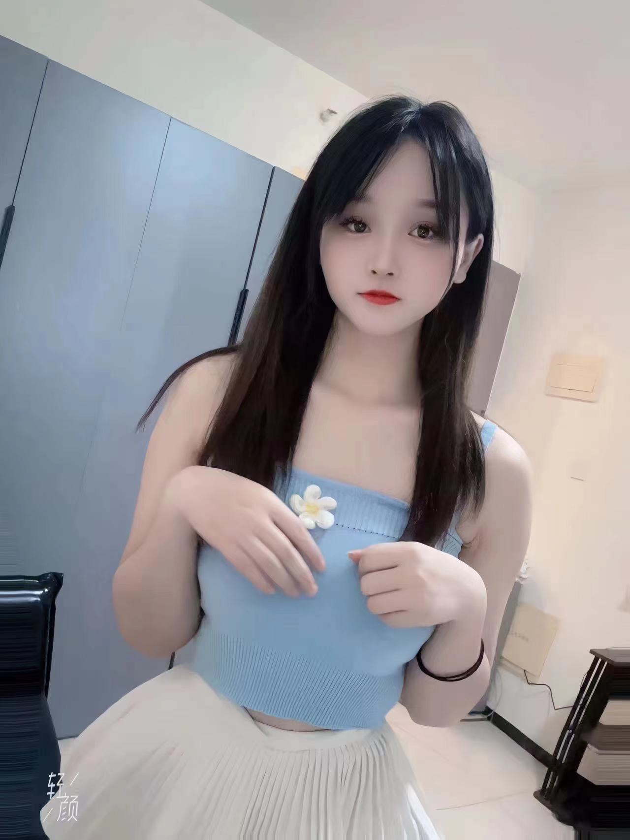 禅城白嫩大胸甜妹菲菲