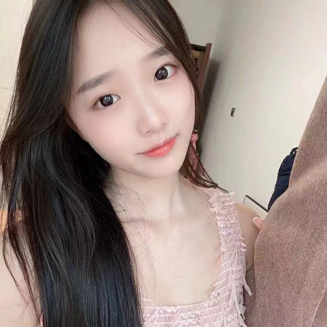 八一路乖巧白嫩甜妹朵朵