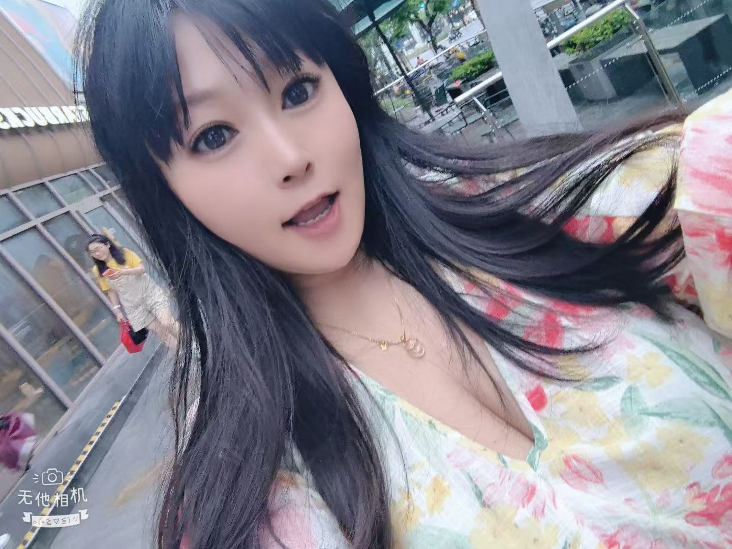 巨乳服务控，口碑一流