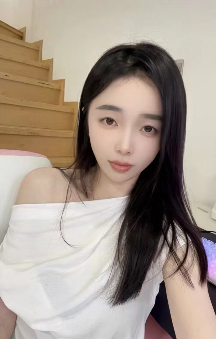 龙岗甜美乖巧小可爱