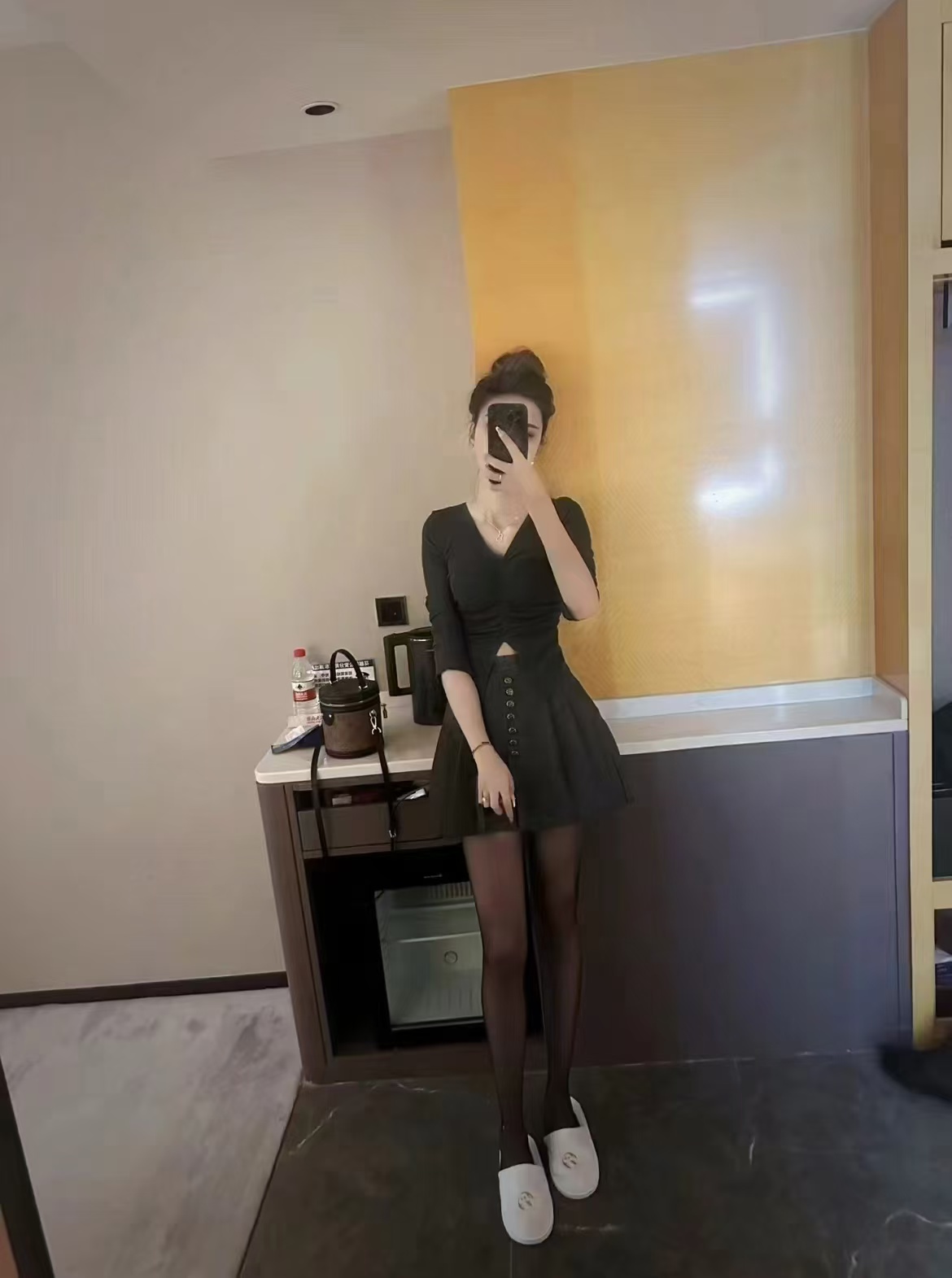 观山湖粉嫩兼职甜美珂珂