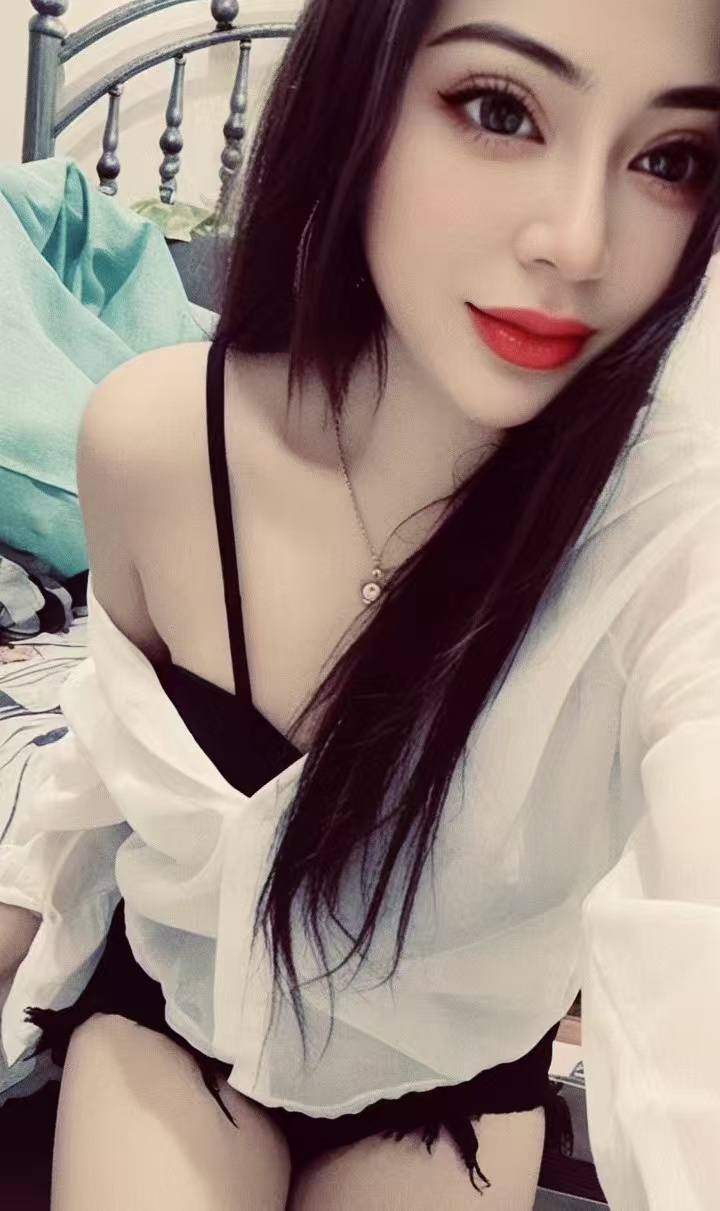 小店大奶小少妇小喵