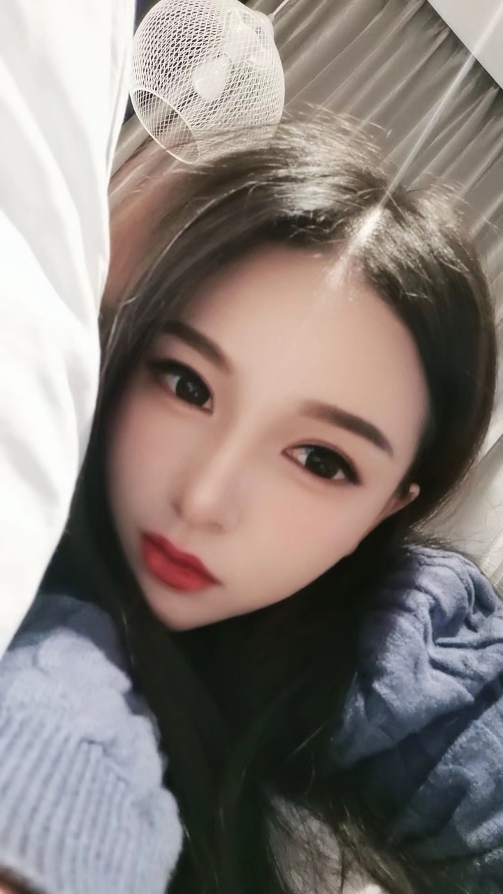 活好胸大的妹妹