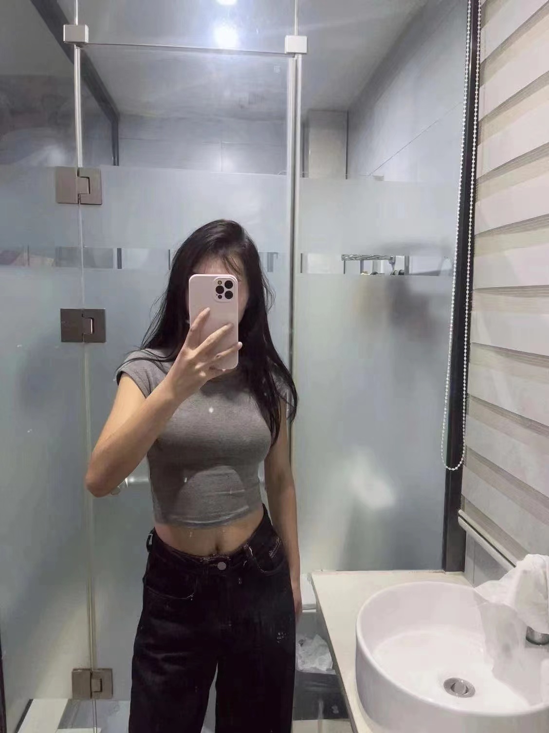 上海路丰润大眼妹玲玲