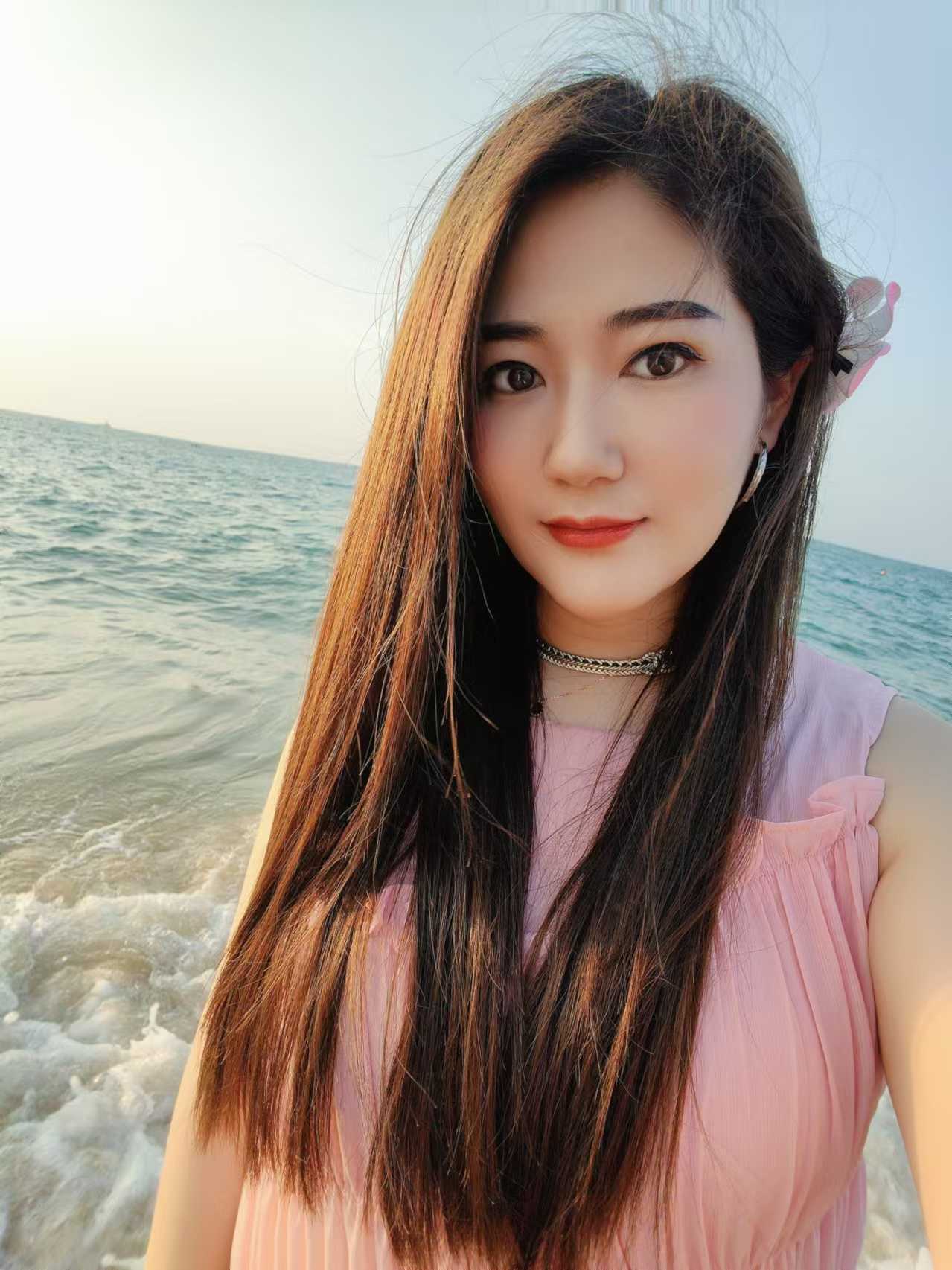 五里店肉感辣妹童童