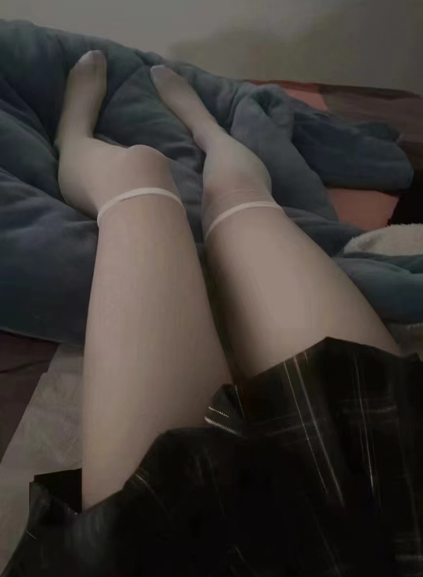 在校18岁小姐姐甜妹