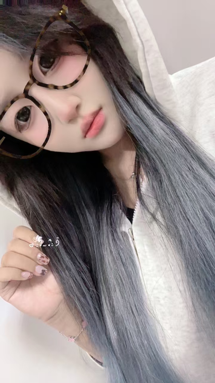 盐都区大胸眼镜辣妹叶子