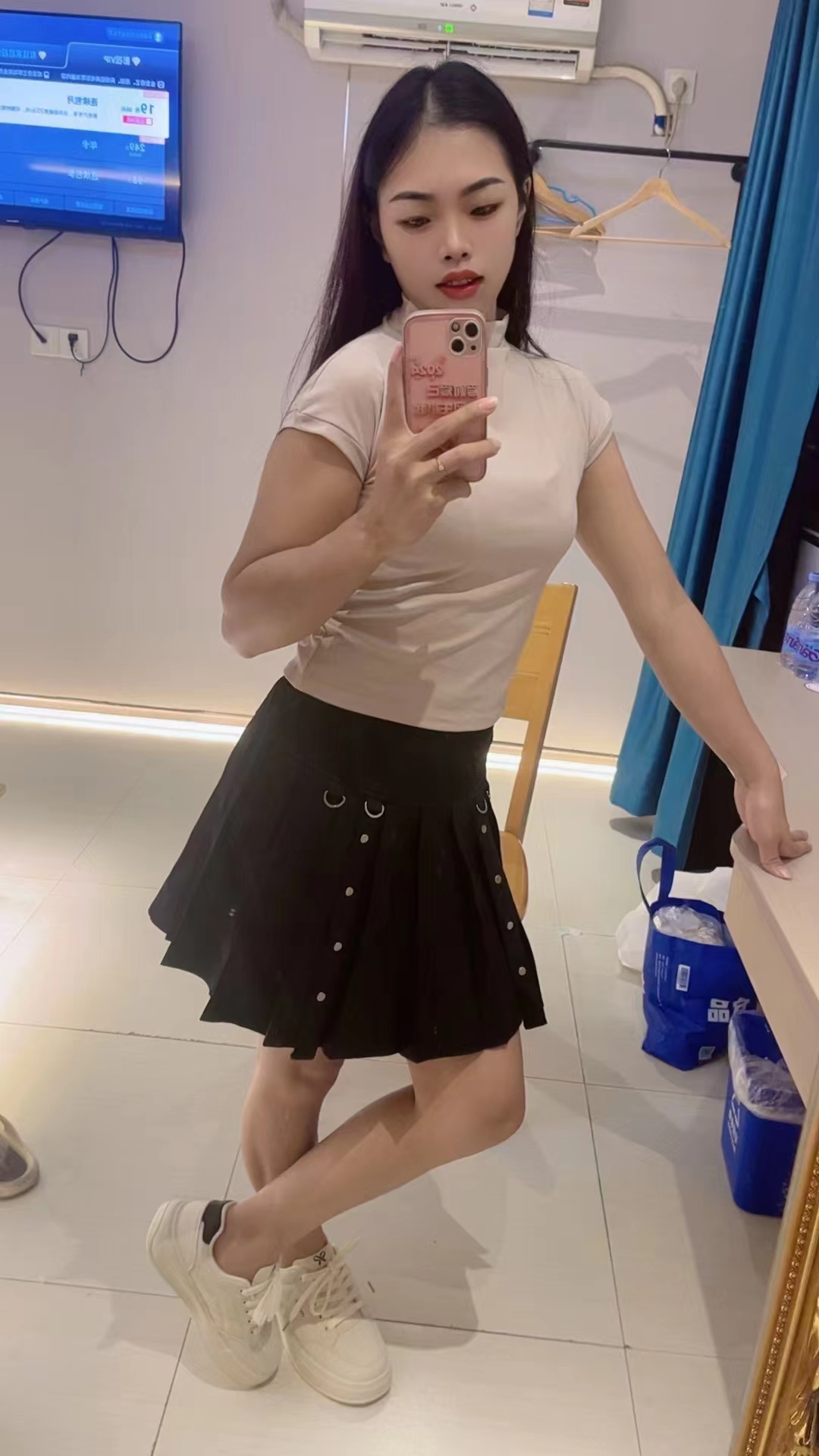 莞寮服务系小姐姐温柔小月