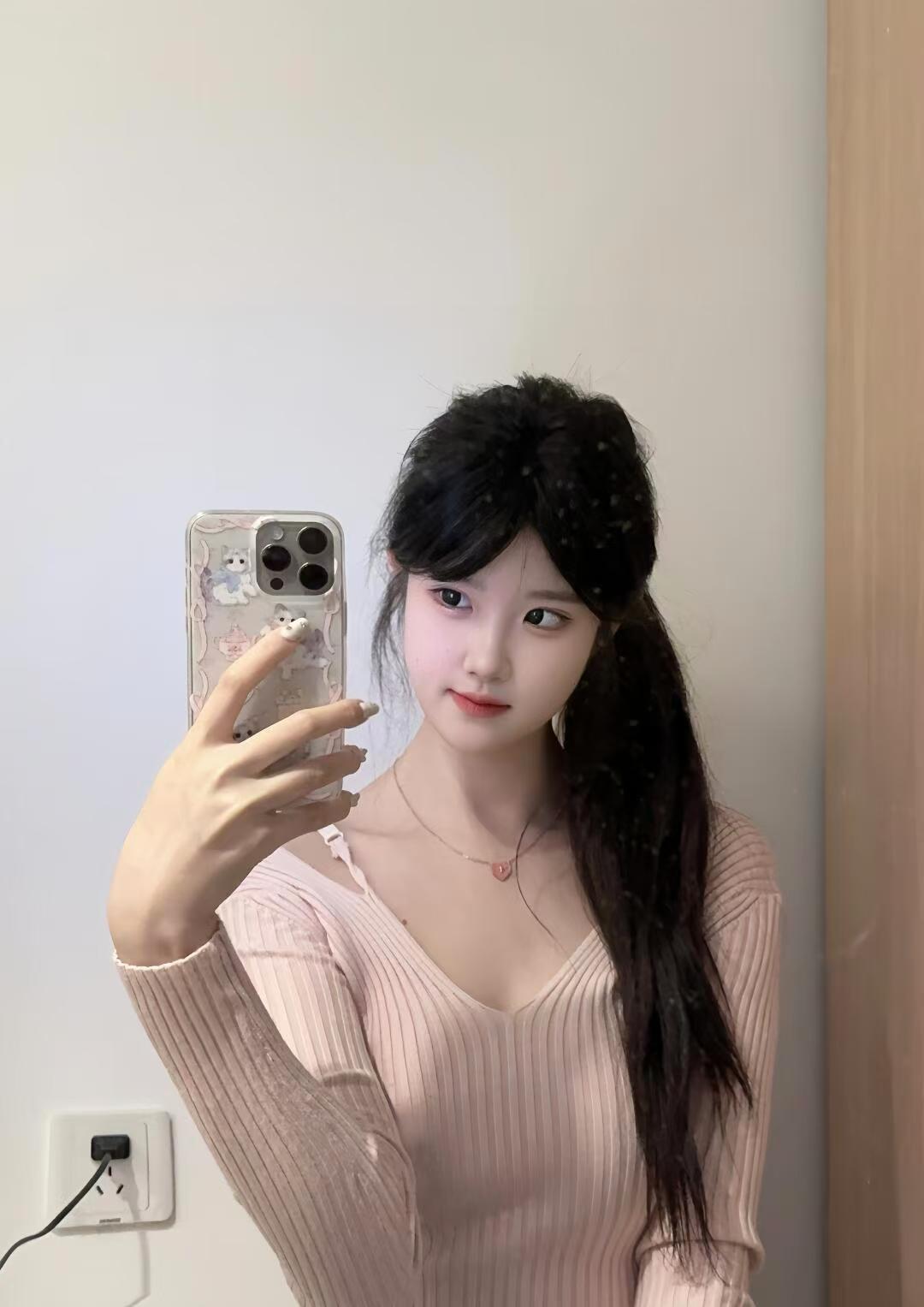 雨花区极品妹子，粉粉嫩嫩